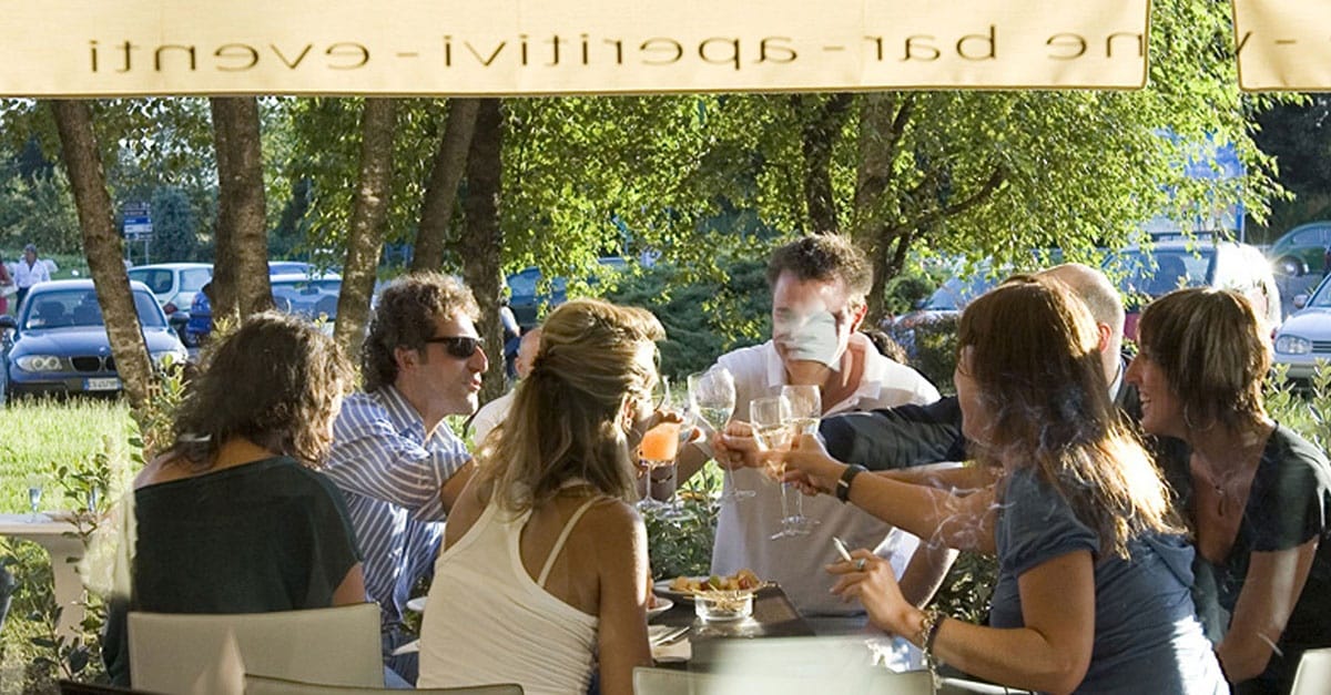 Wine & Roses photo 3