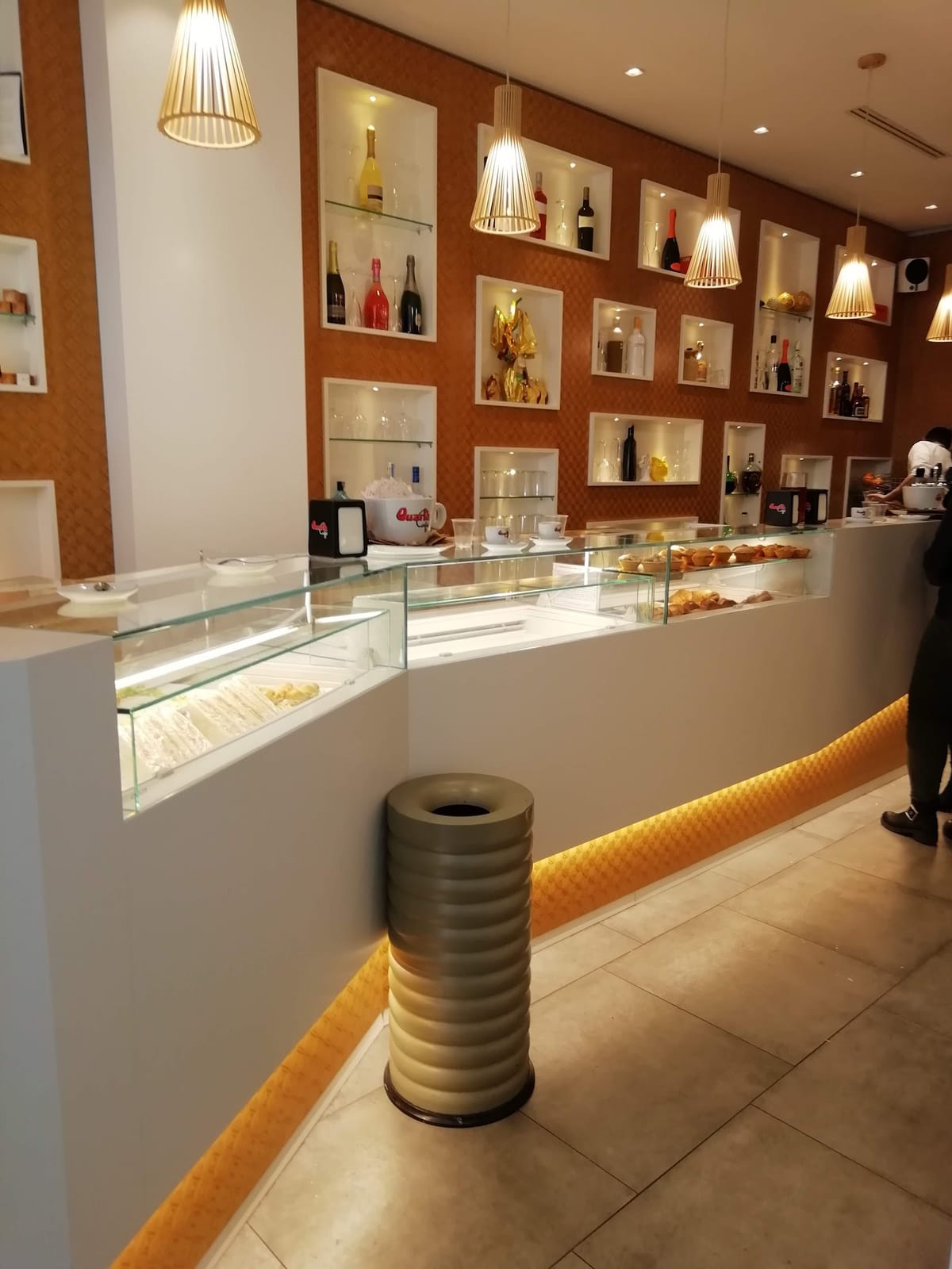 Caffè 84