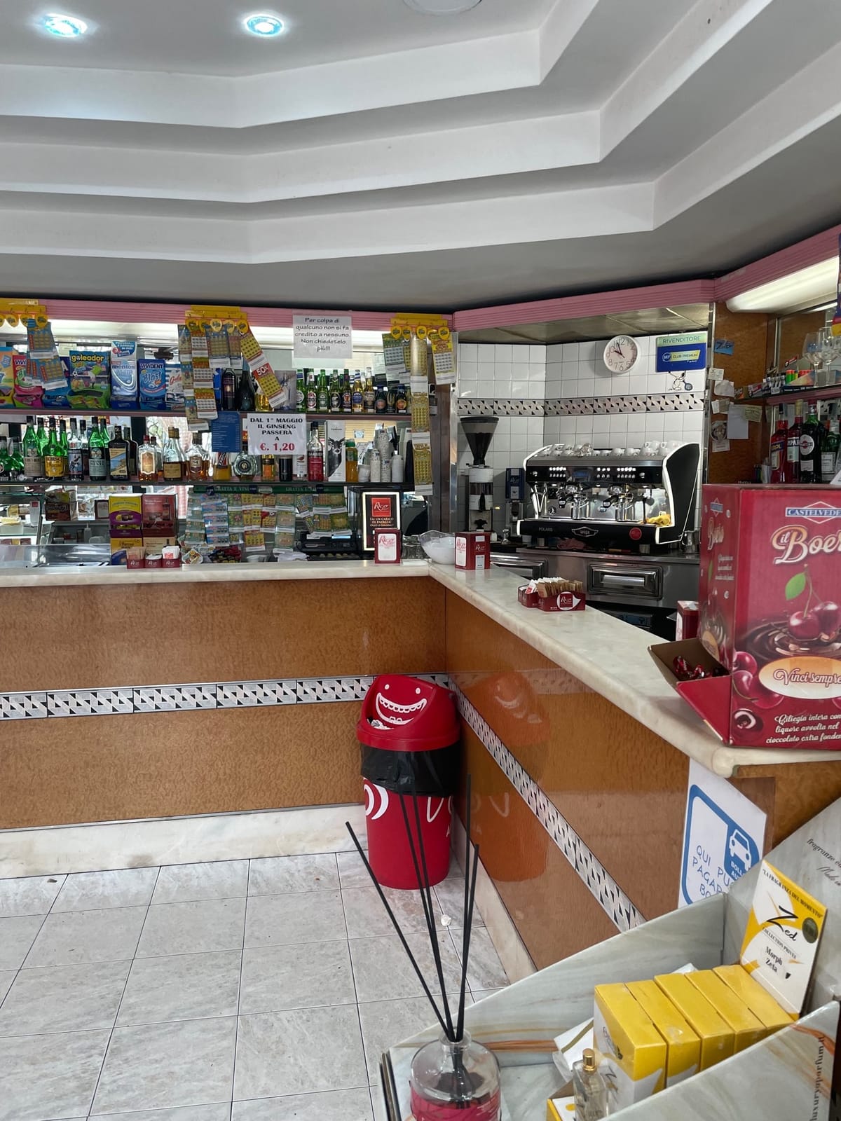 Bar Denise