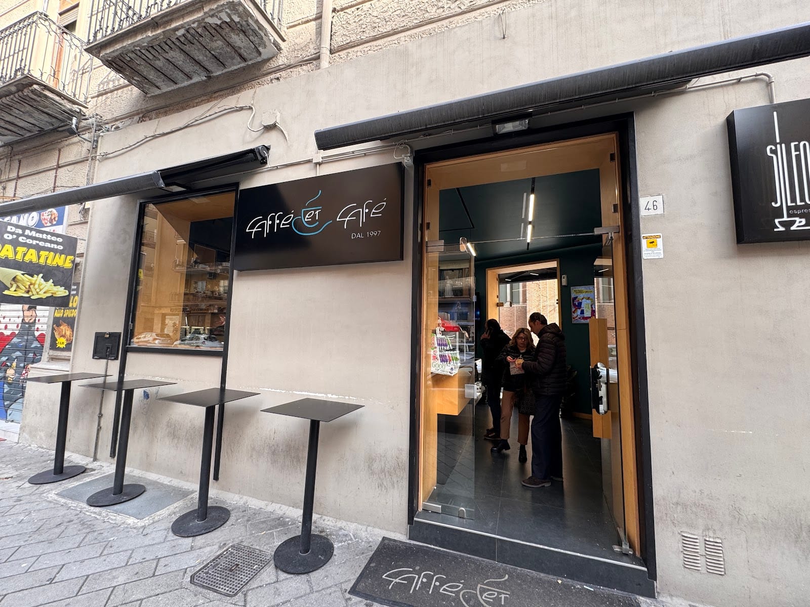 Caffé et Café