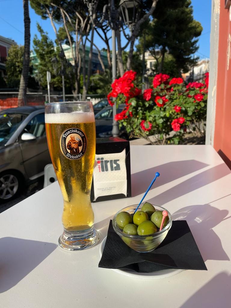 Iris Cafe