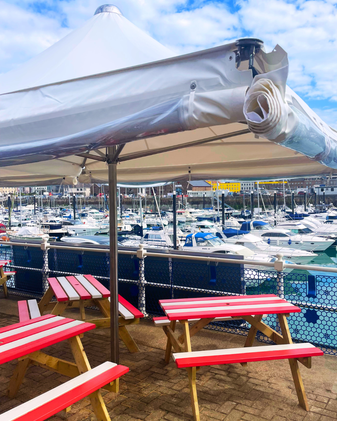 Lifeboat Cafe