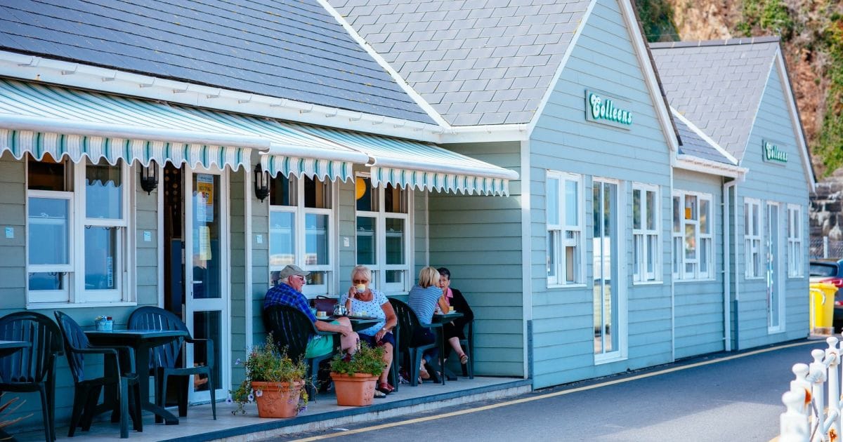Colleen's Café