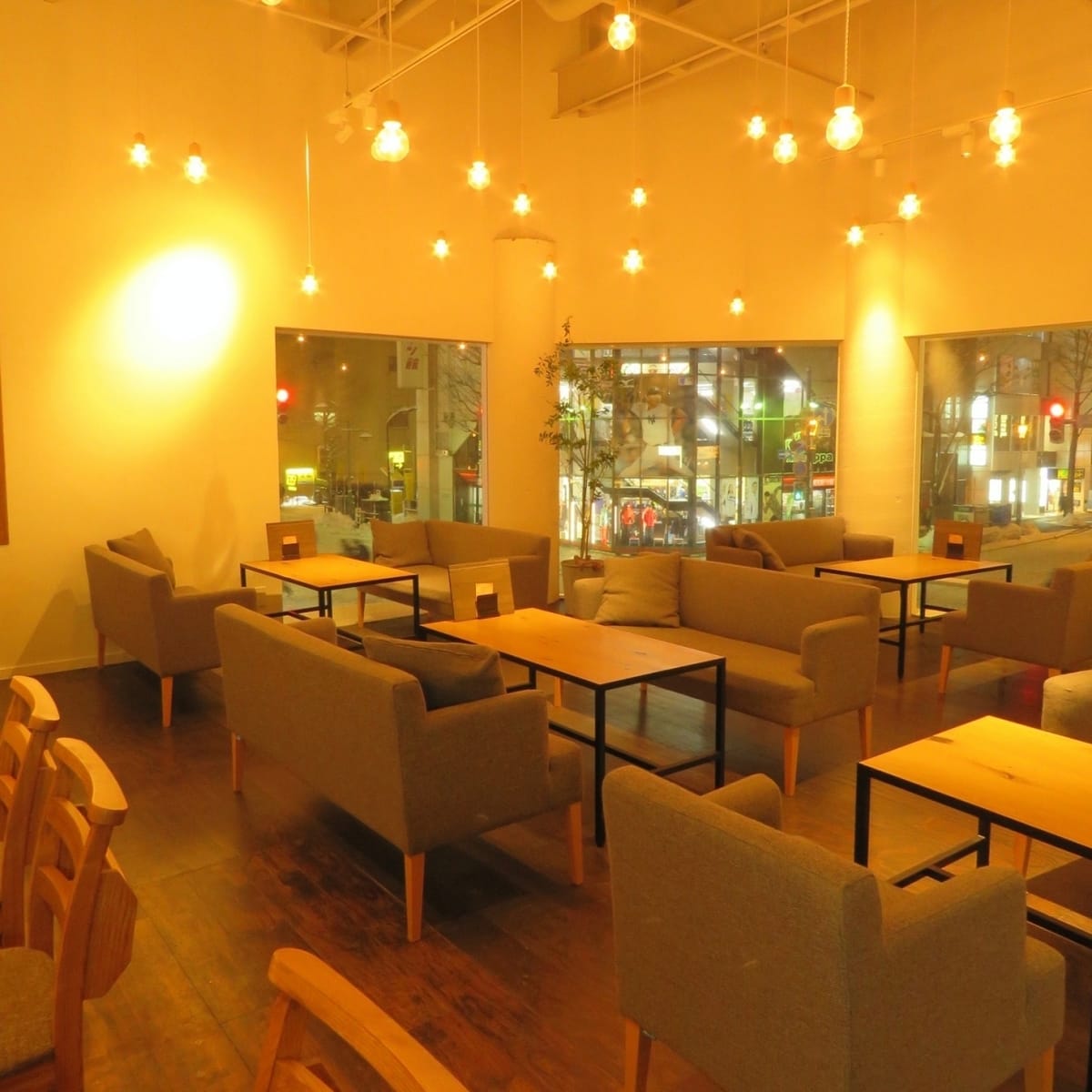 CAFE NOYMOND