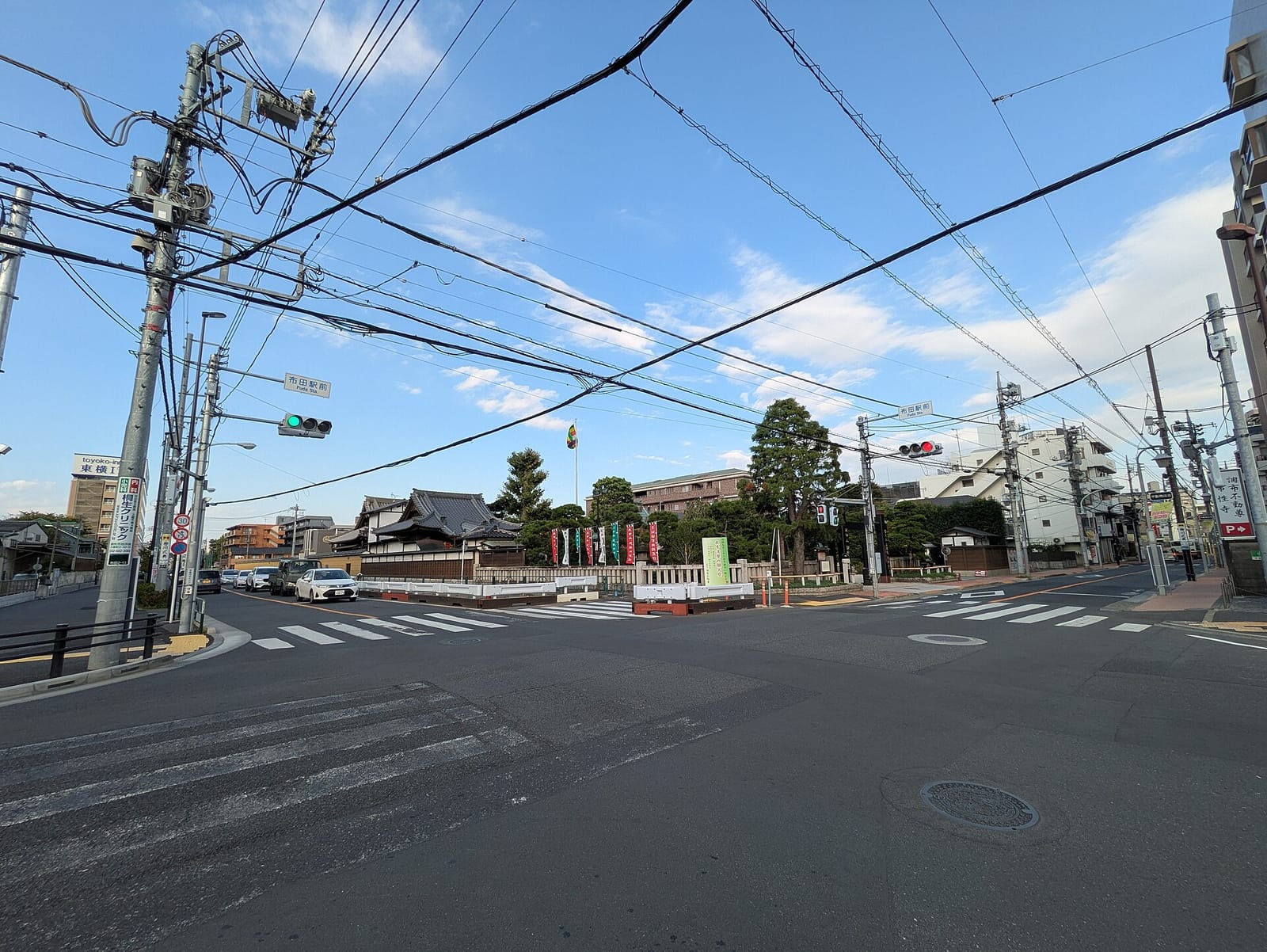 Cafe Gallery さえずり AED