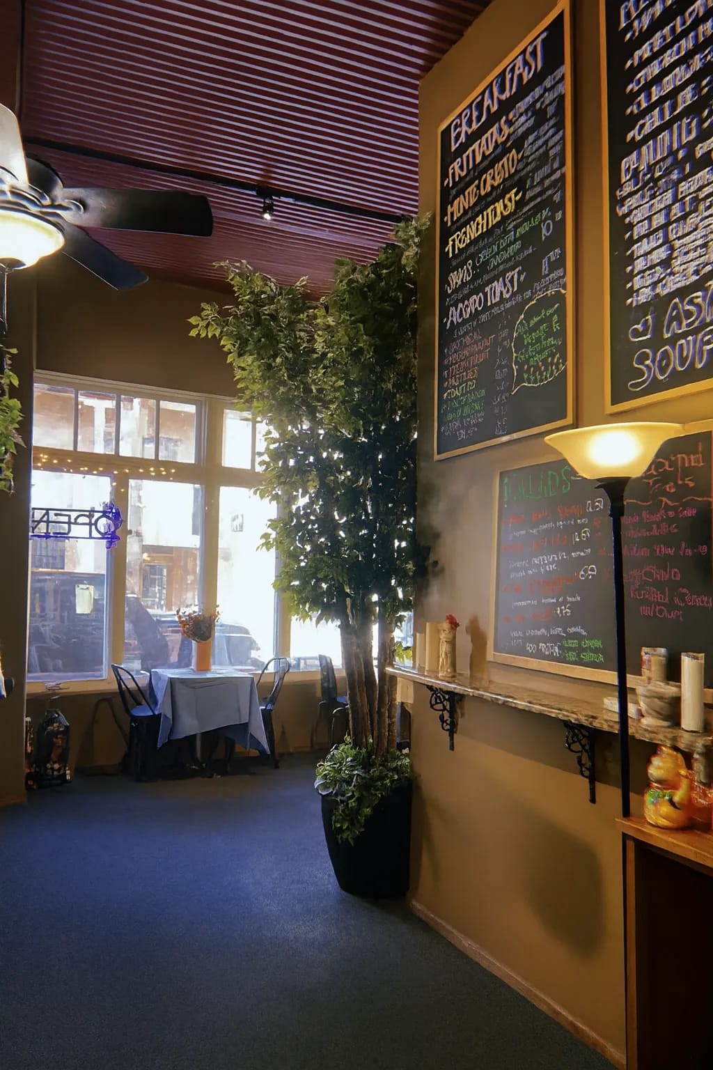 Cake's Cafe photo 4