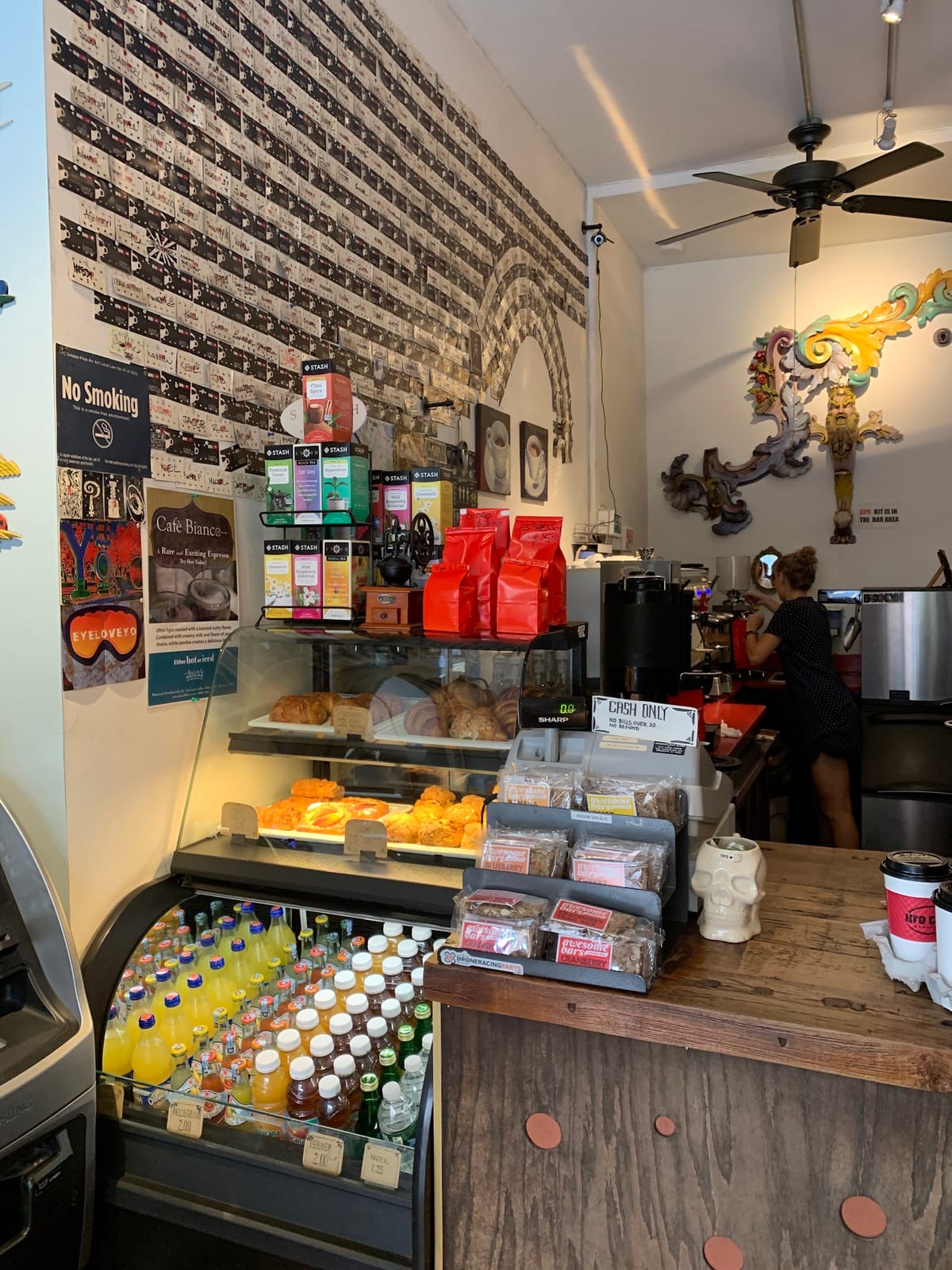 Uro Cafe
