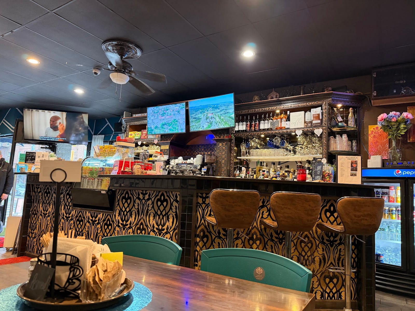 Cafe Lounge