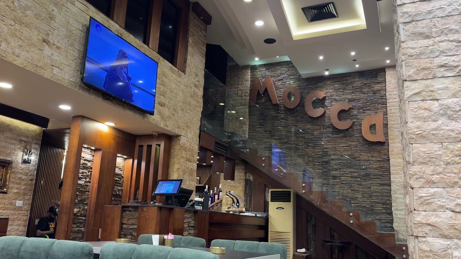 Moccachino Cafe