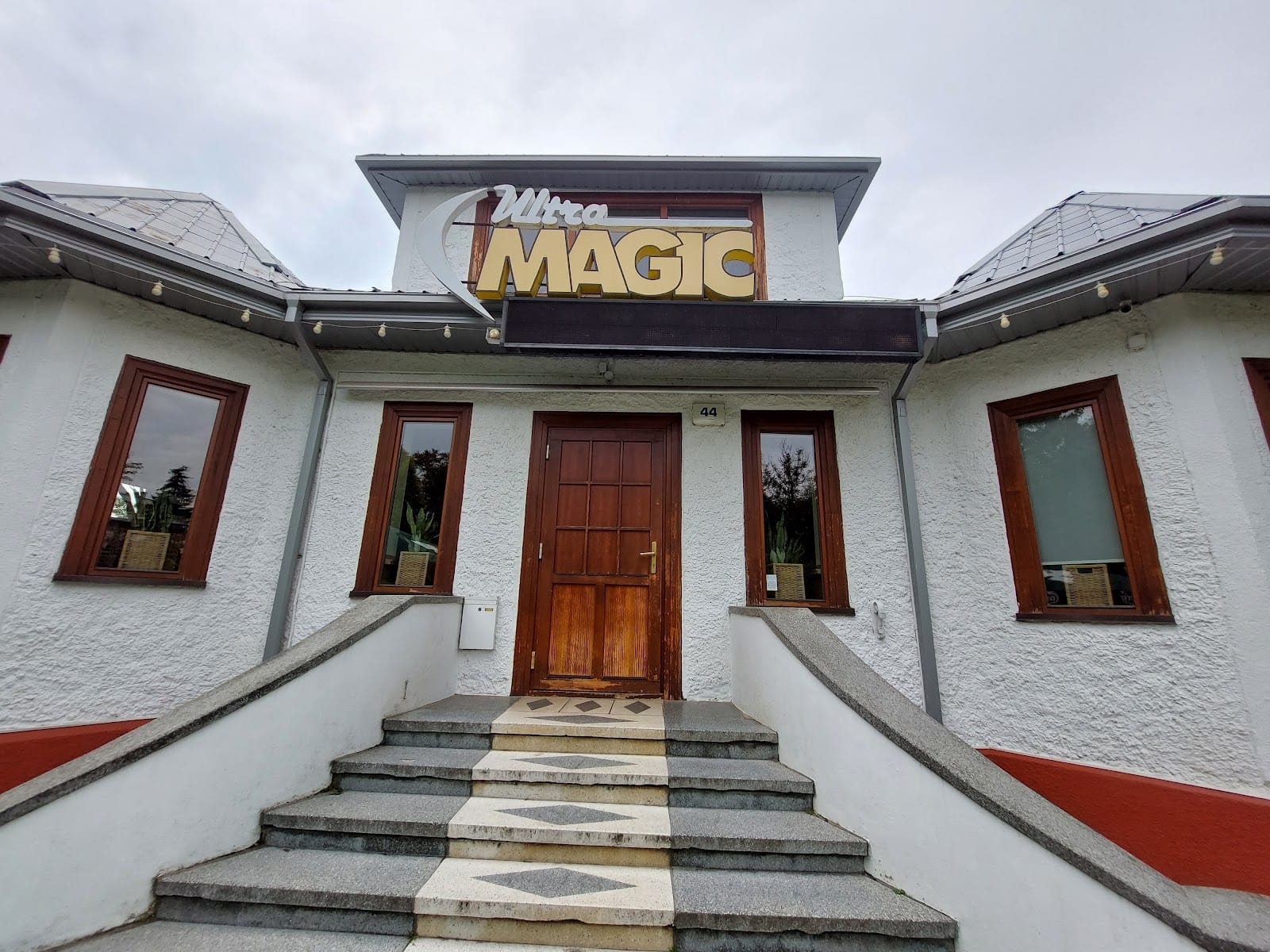 Ultra Magic