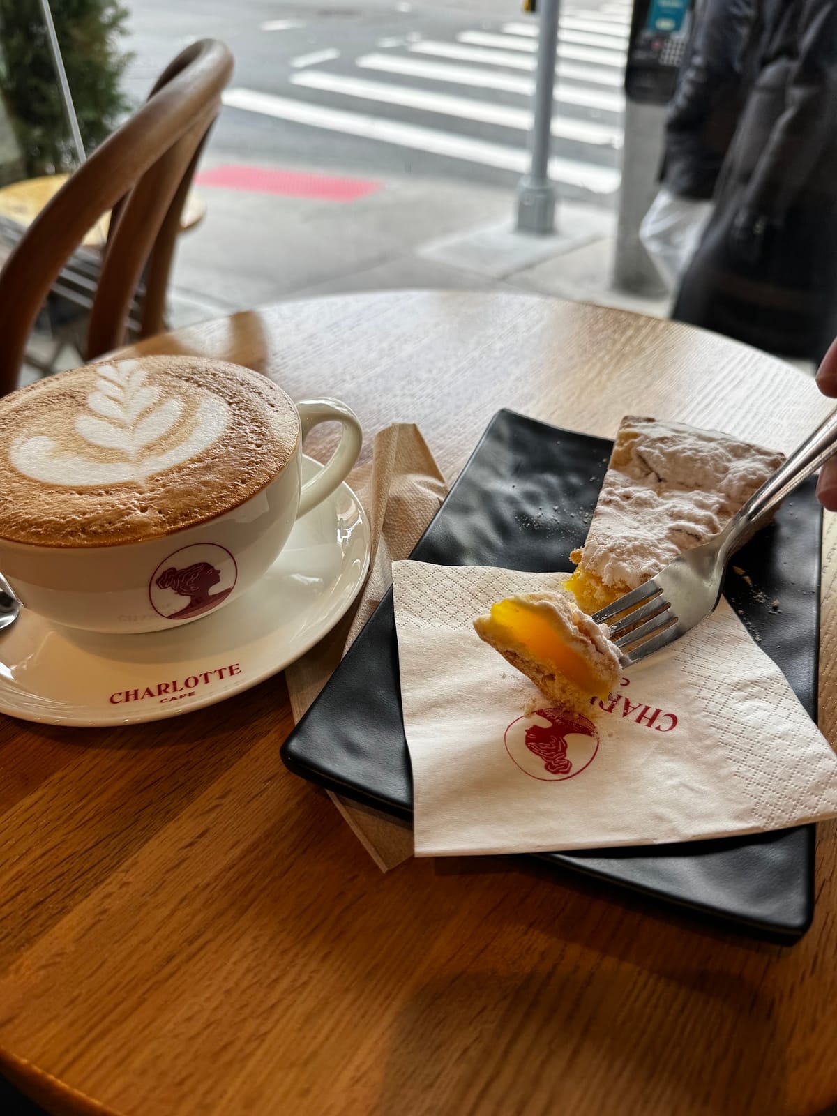 Charlotte Cafe
