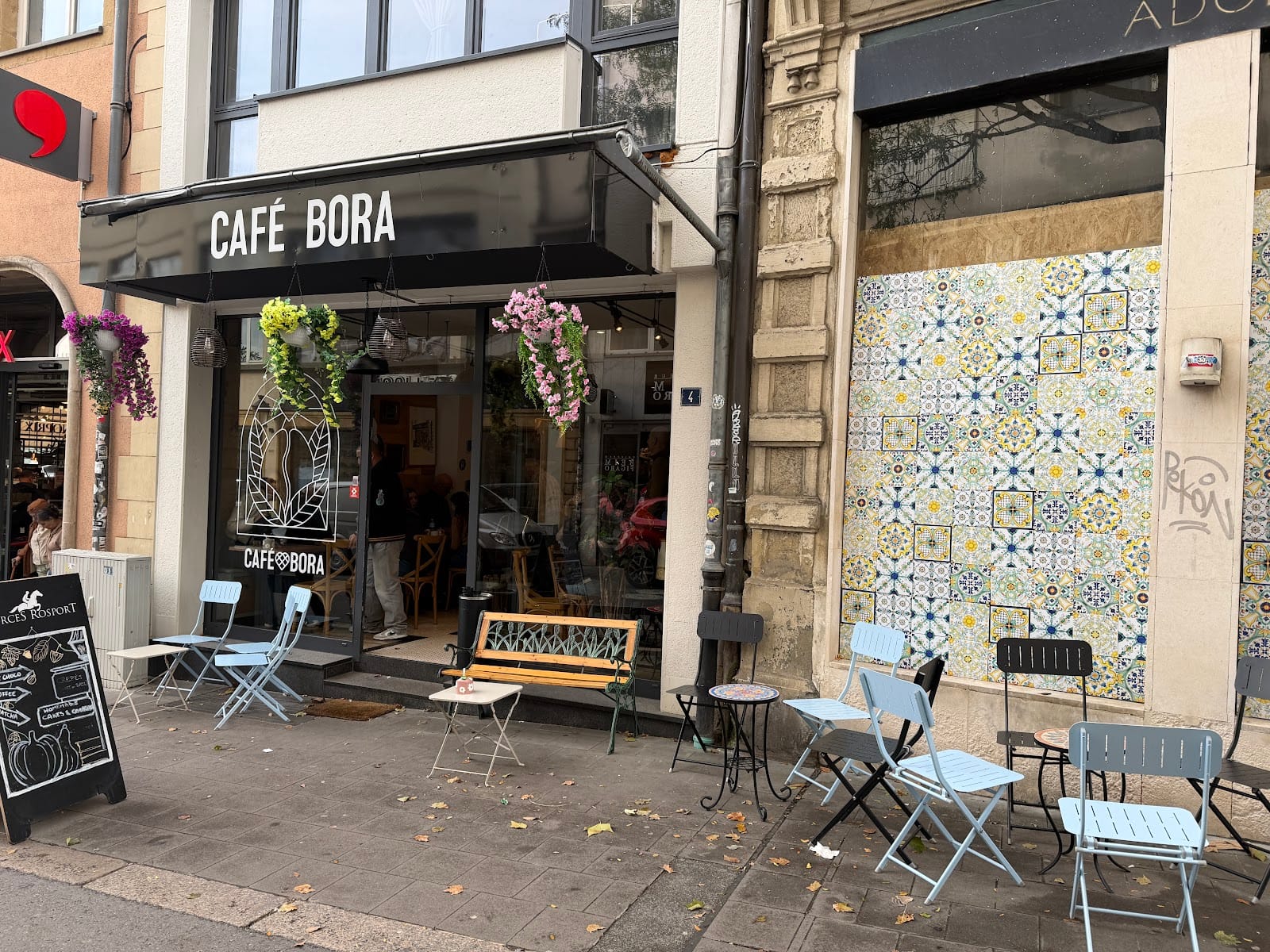Café Bora