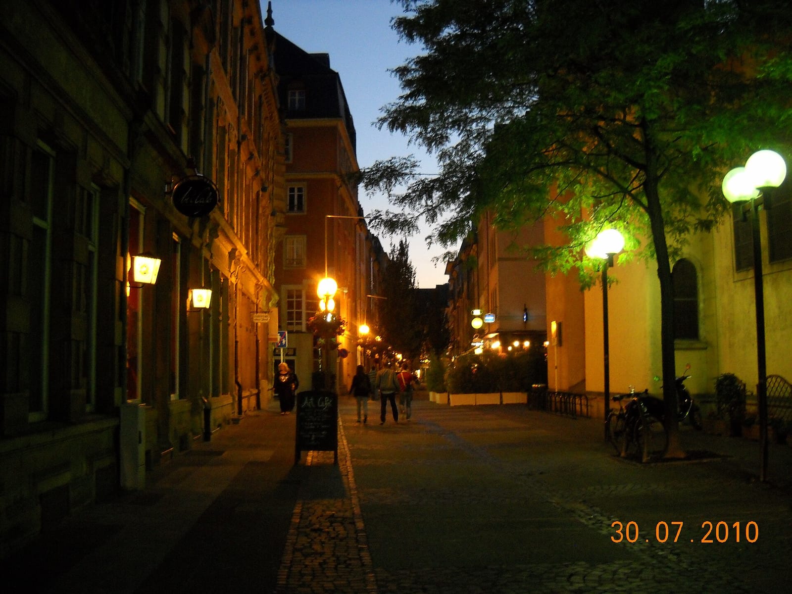 Vis-à-Vis photo 4