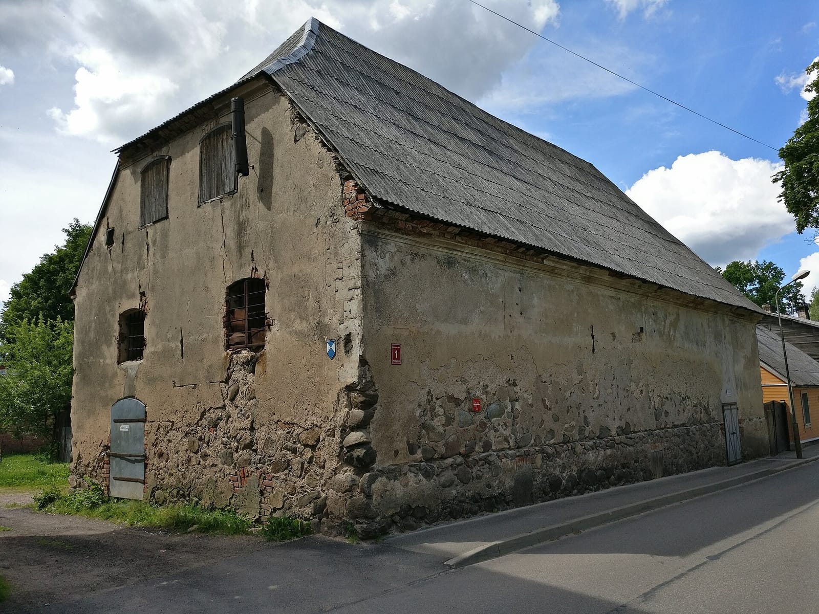 Trīs kambari photo 3