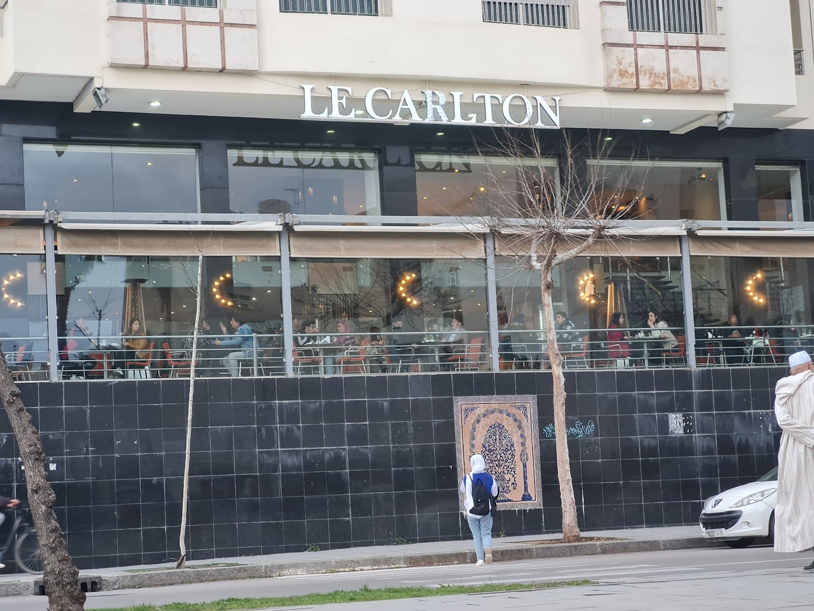 Cafe Le Carlton