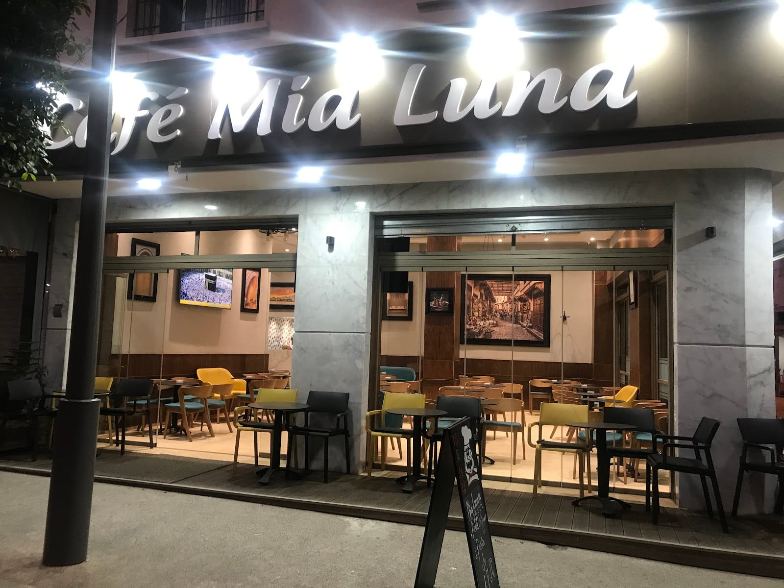 Café Mia Luna
