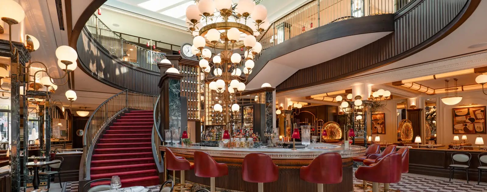 Café de Paris photo 6