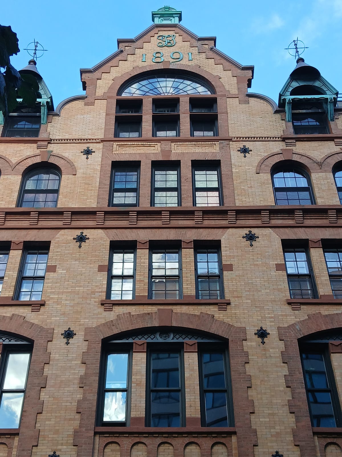 FIKA Tribeca & Chocolate Factory photo 4
