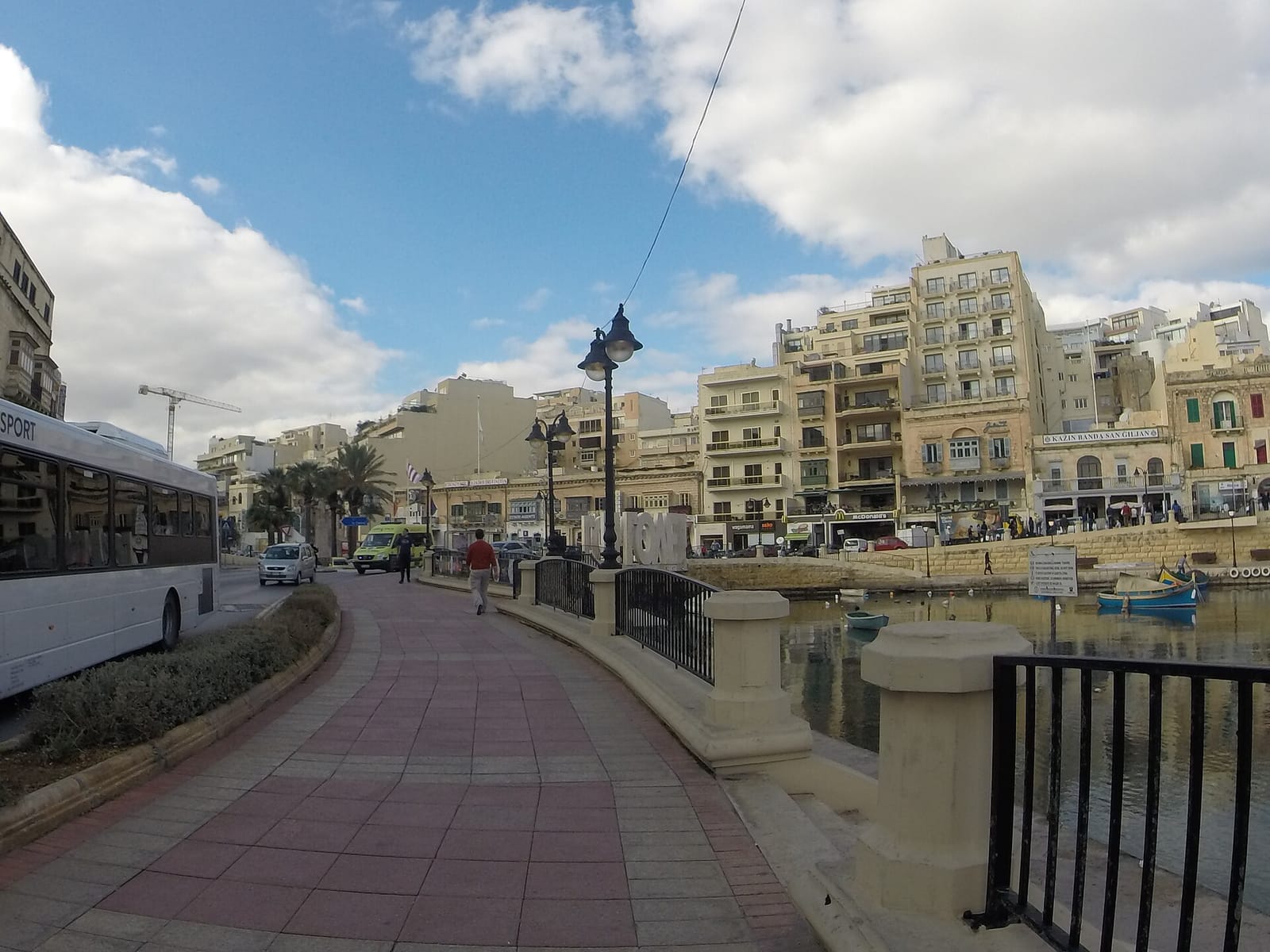 Costa photo 4