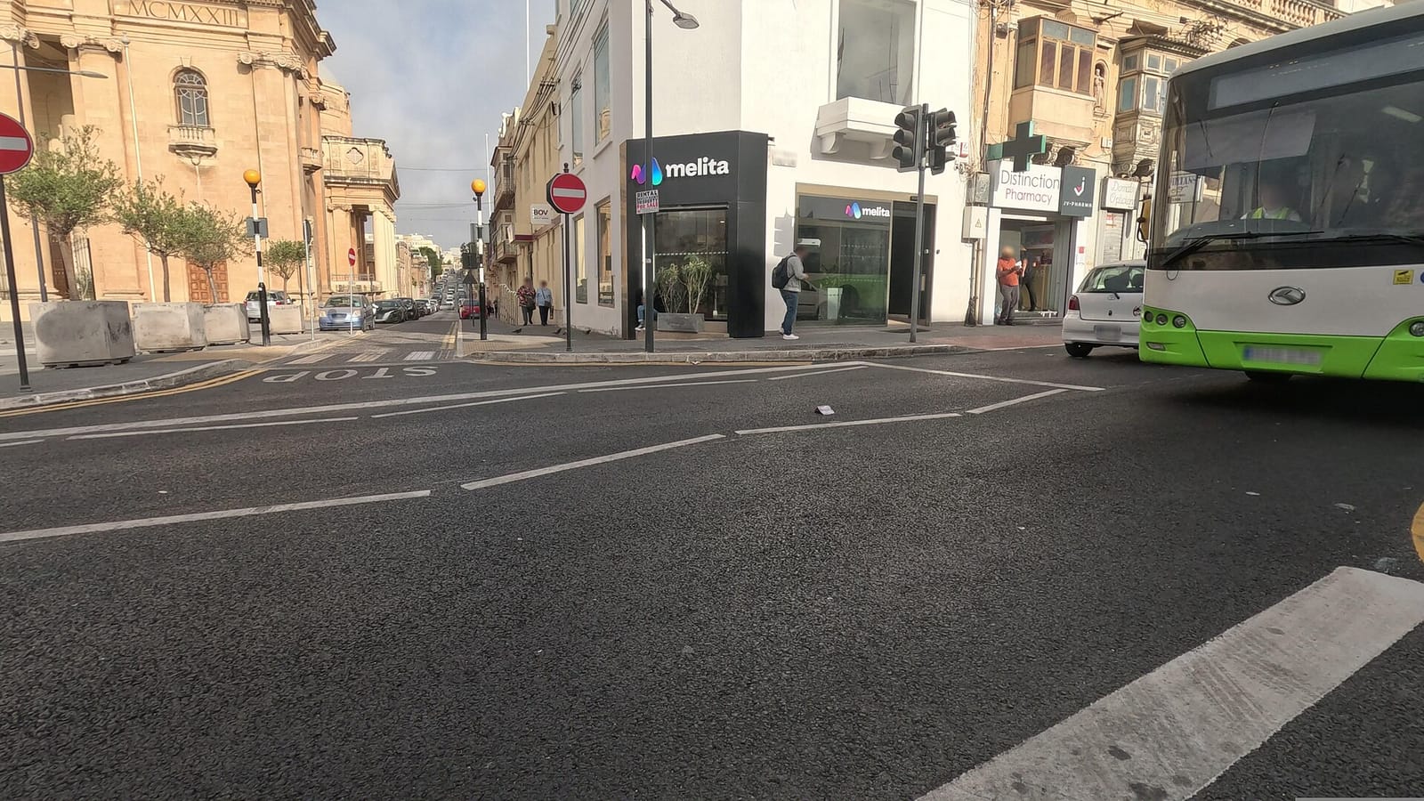 Traffic Lights cafe photo 5