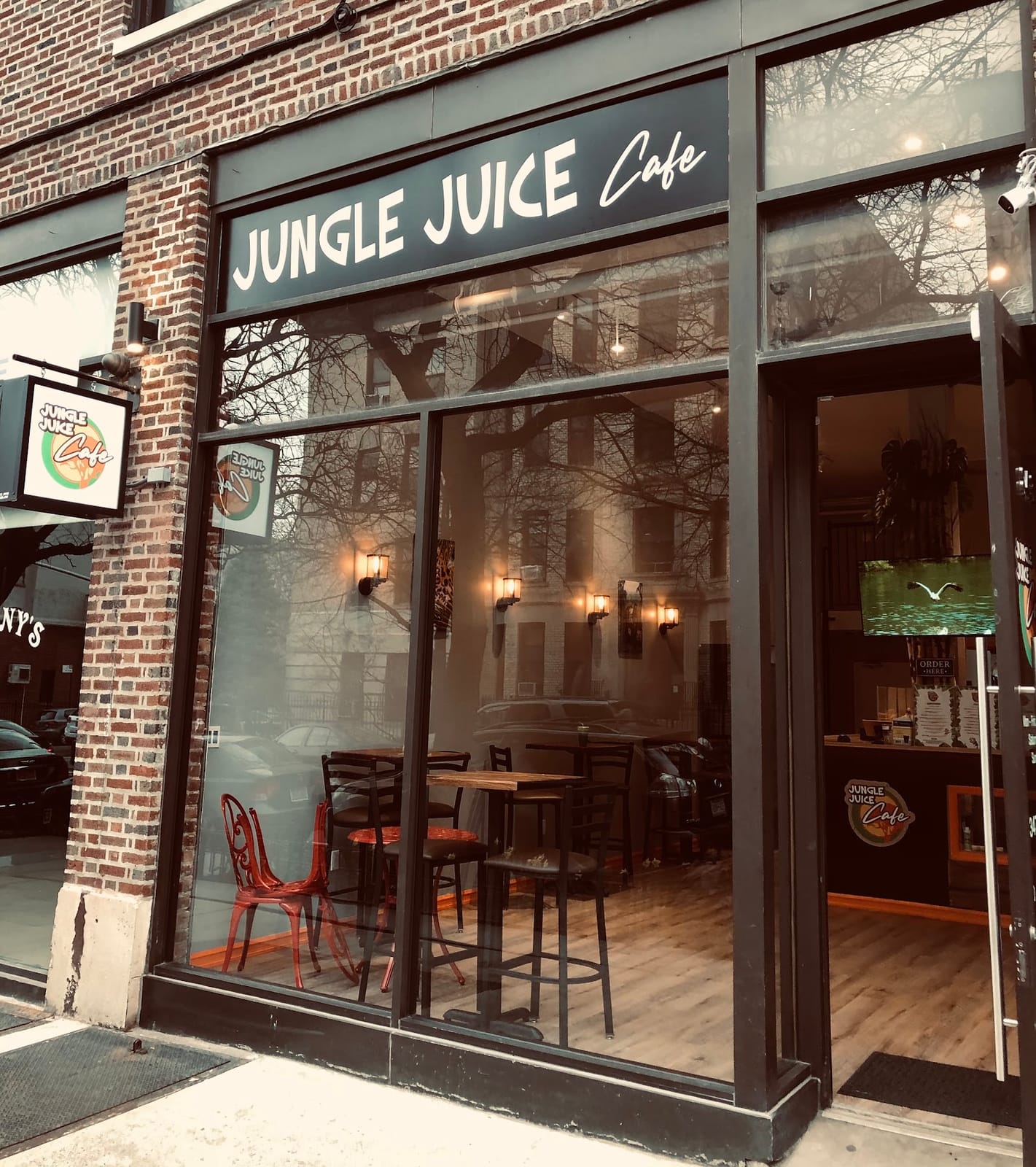 Jungle Juice Cafe