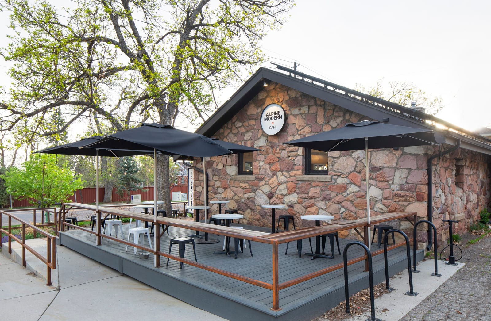 Alpine Modern photo 3