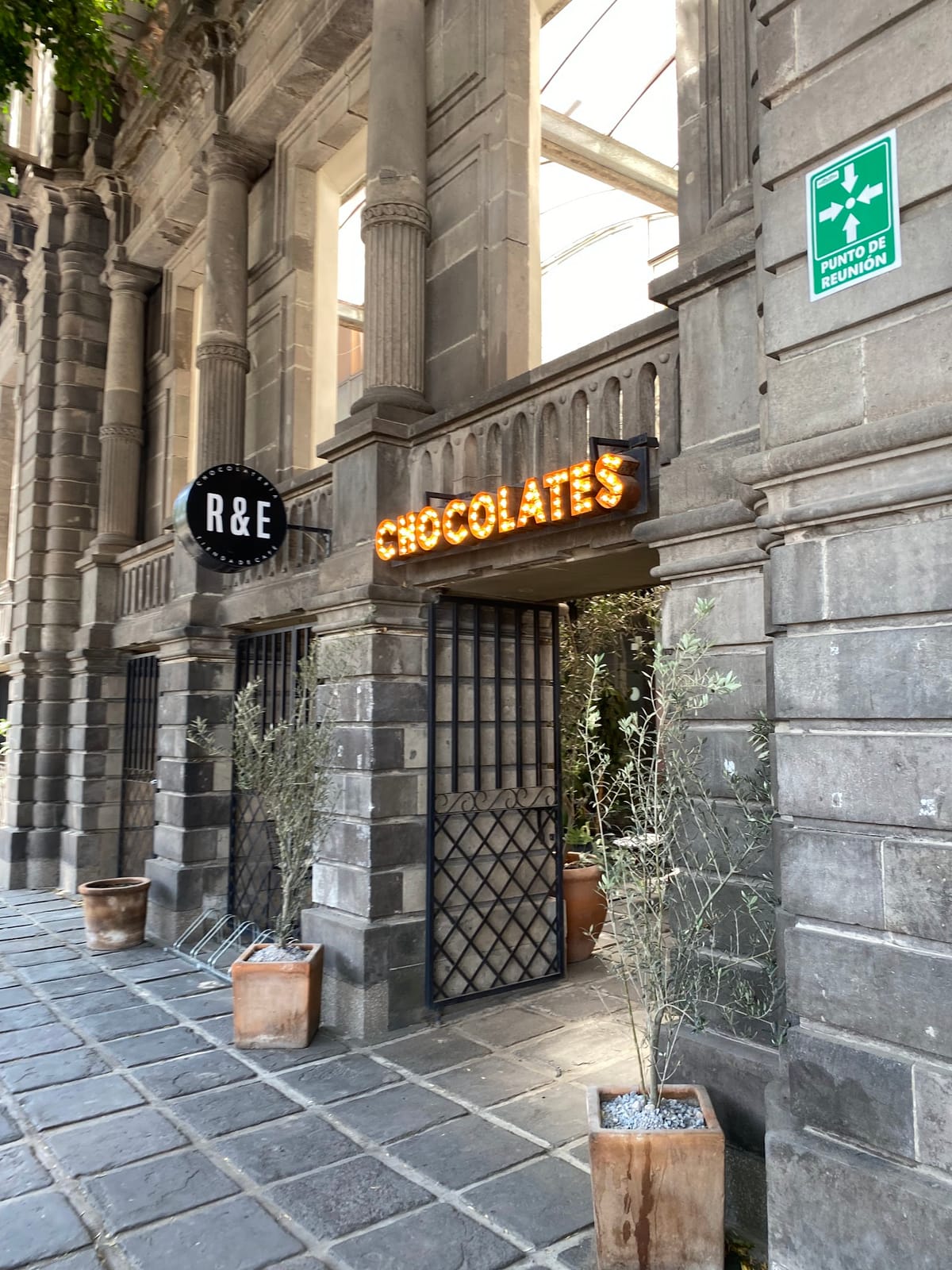 R&E Specialty Coffee
