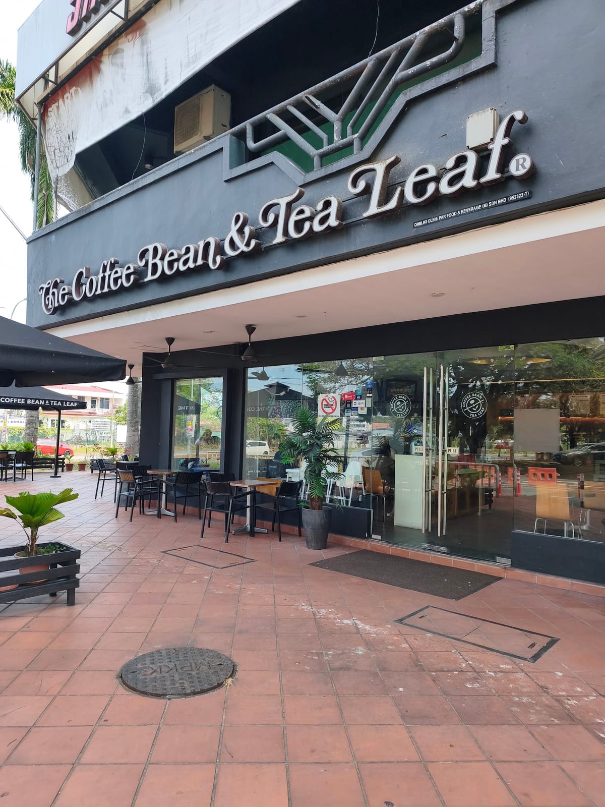 The Coffee Bean & Tea Leaf