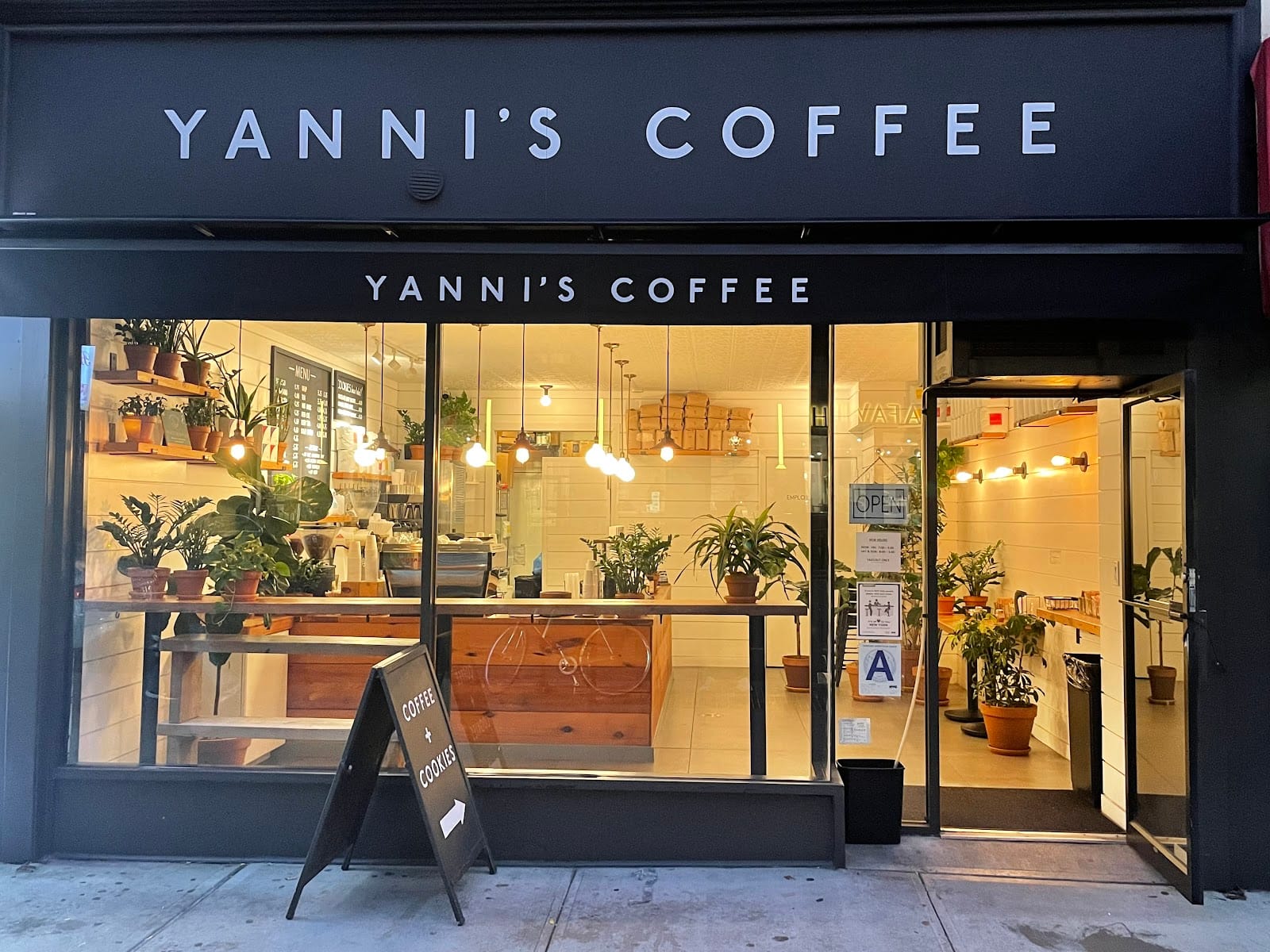 Yanni's coffee