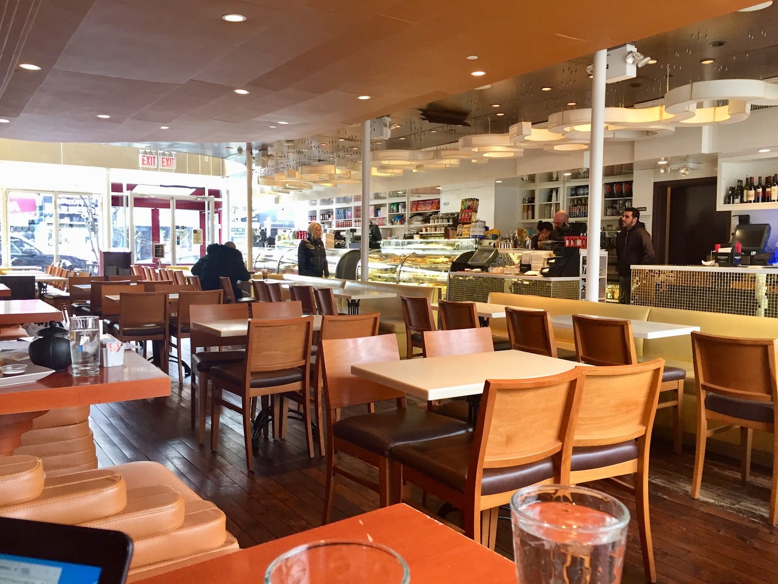 Omonia Cafe