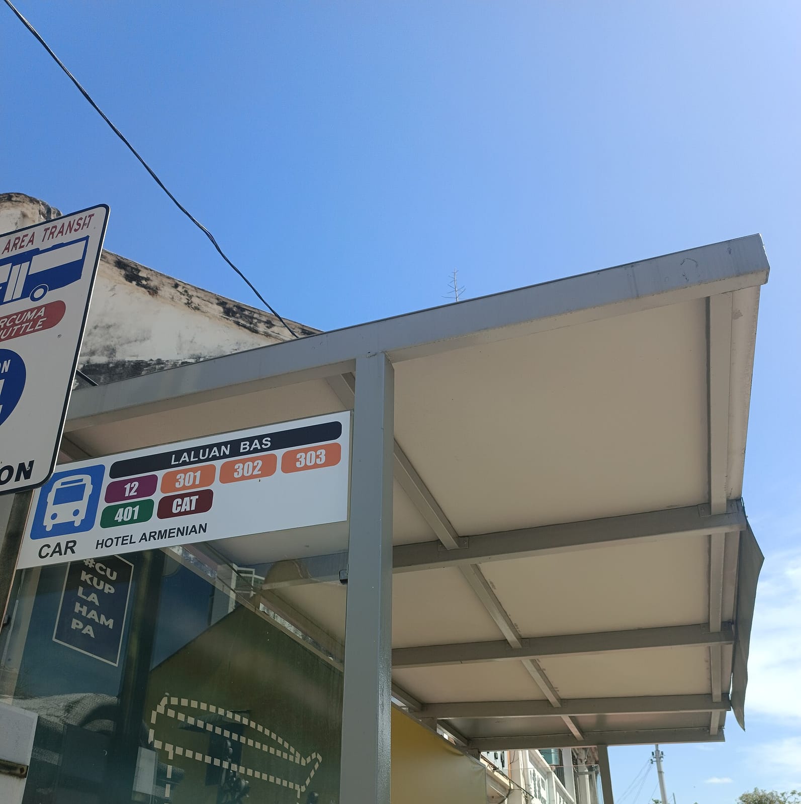 Huey&Wah Cafe (Cafe + Retail)