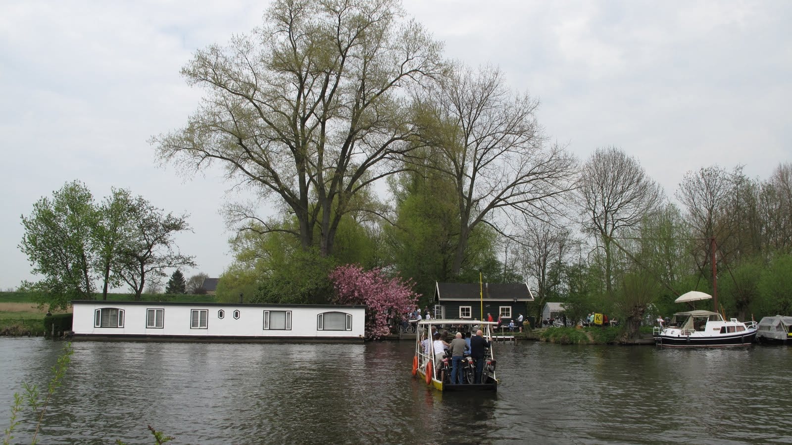 Theehuis Carolinge photo 3
