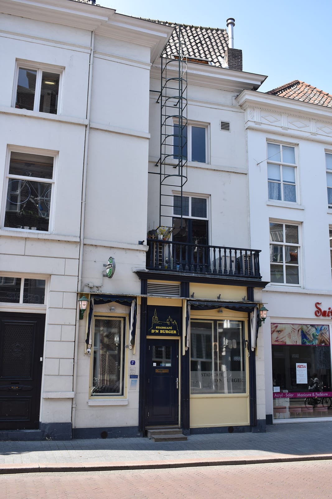 The Happiness Café Den Bosch photo 3
