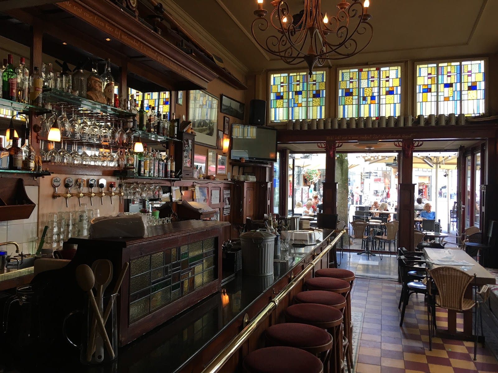 Doedel Café