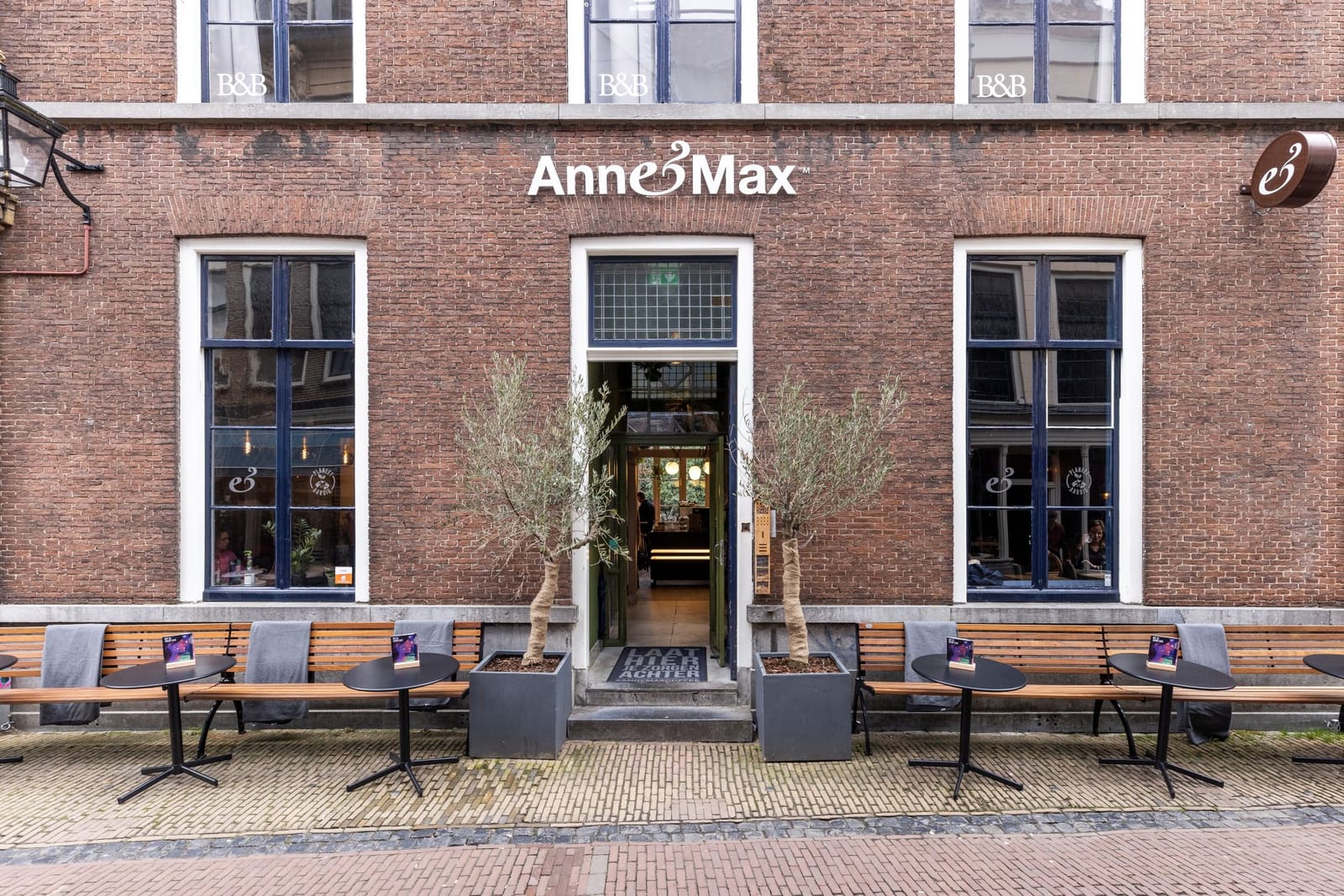 Anne&Max photo 2