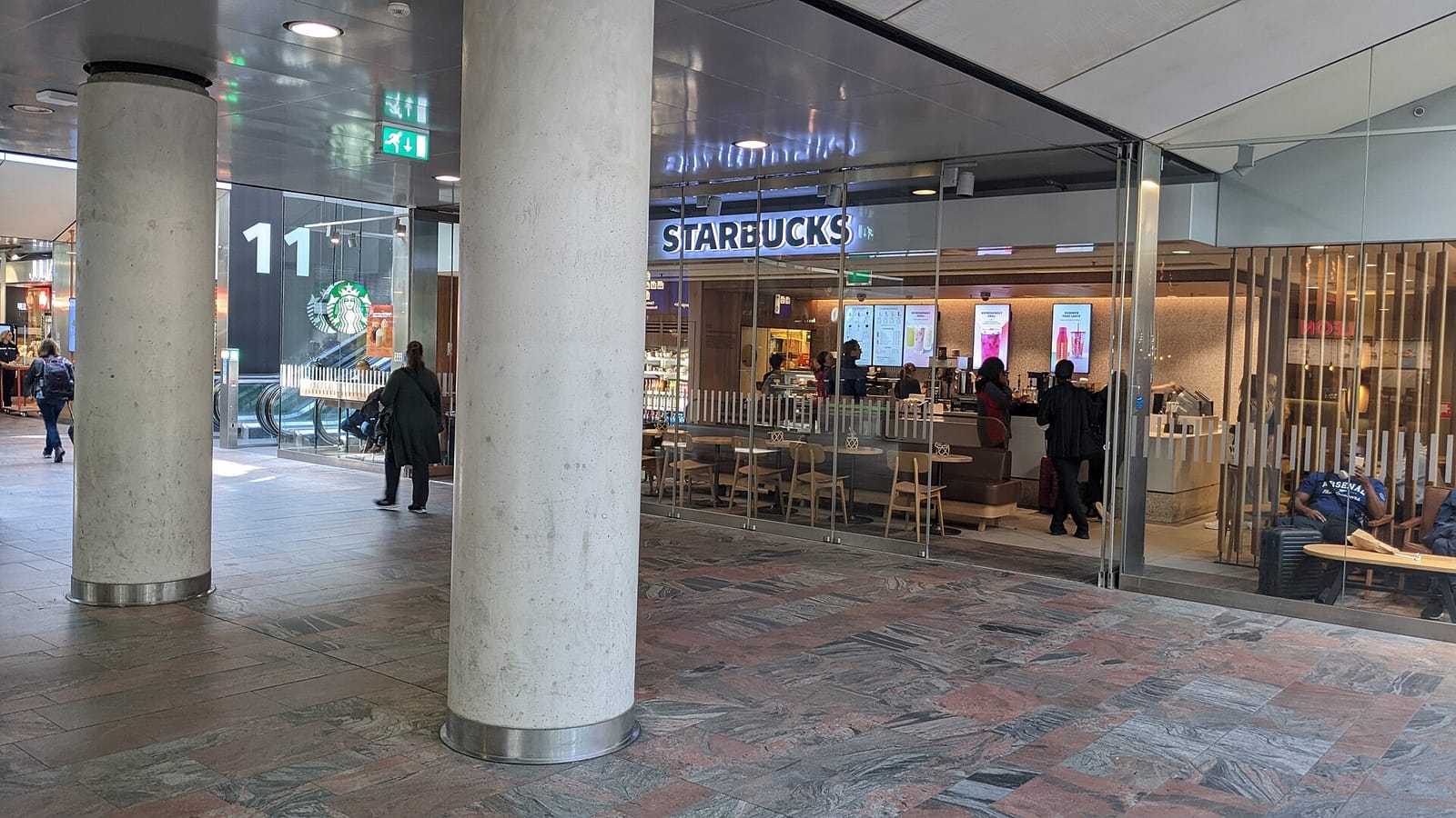 Starbucks photo 3