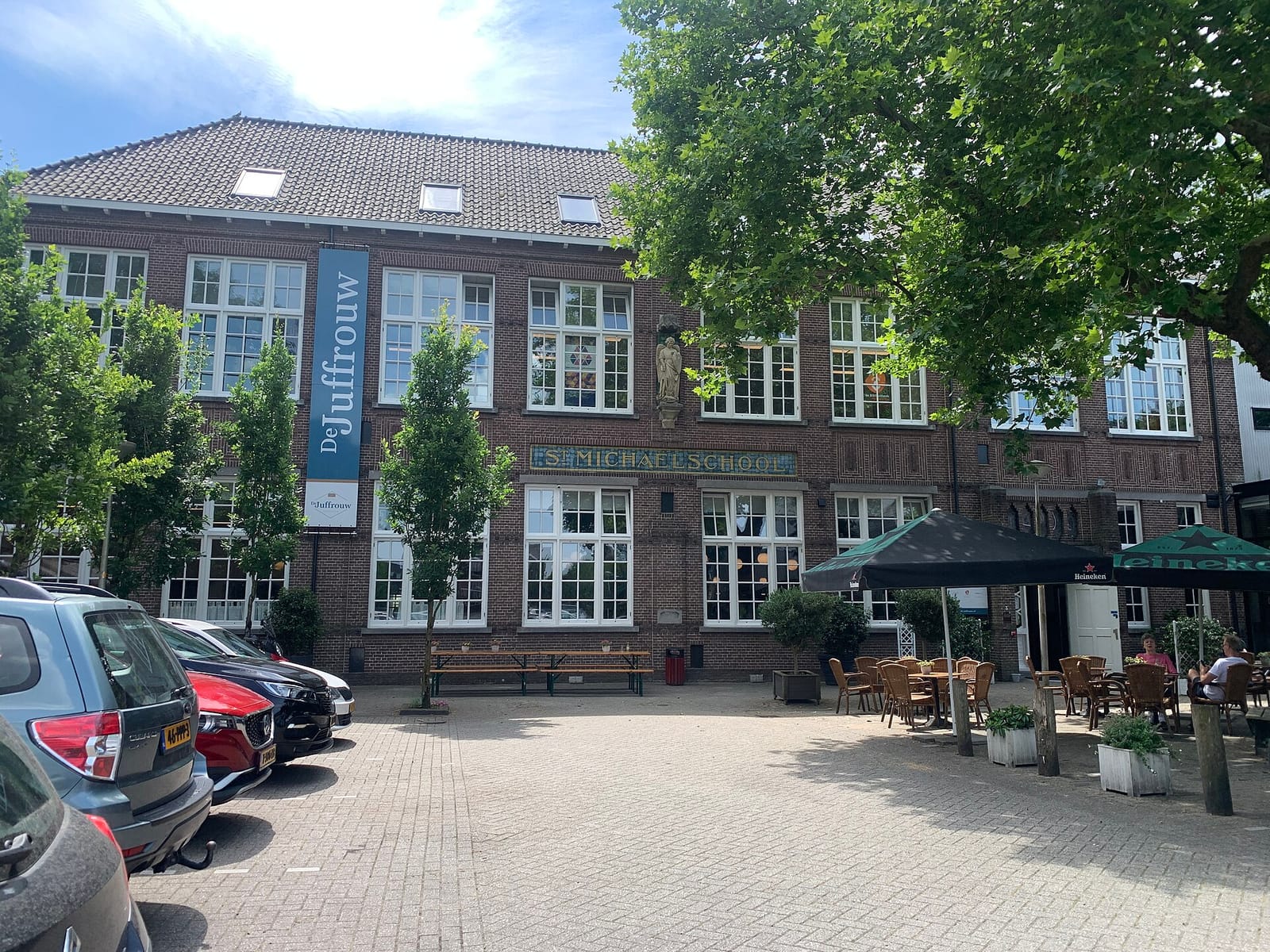 De Juffrouw photo 2
