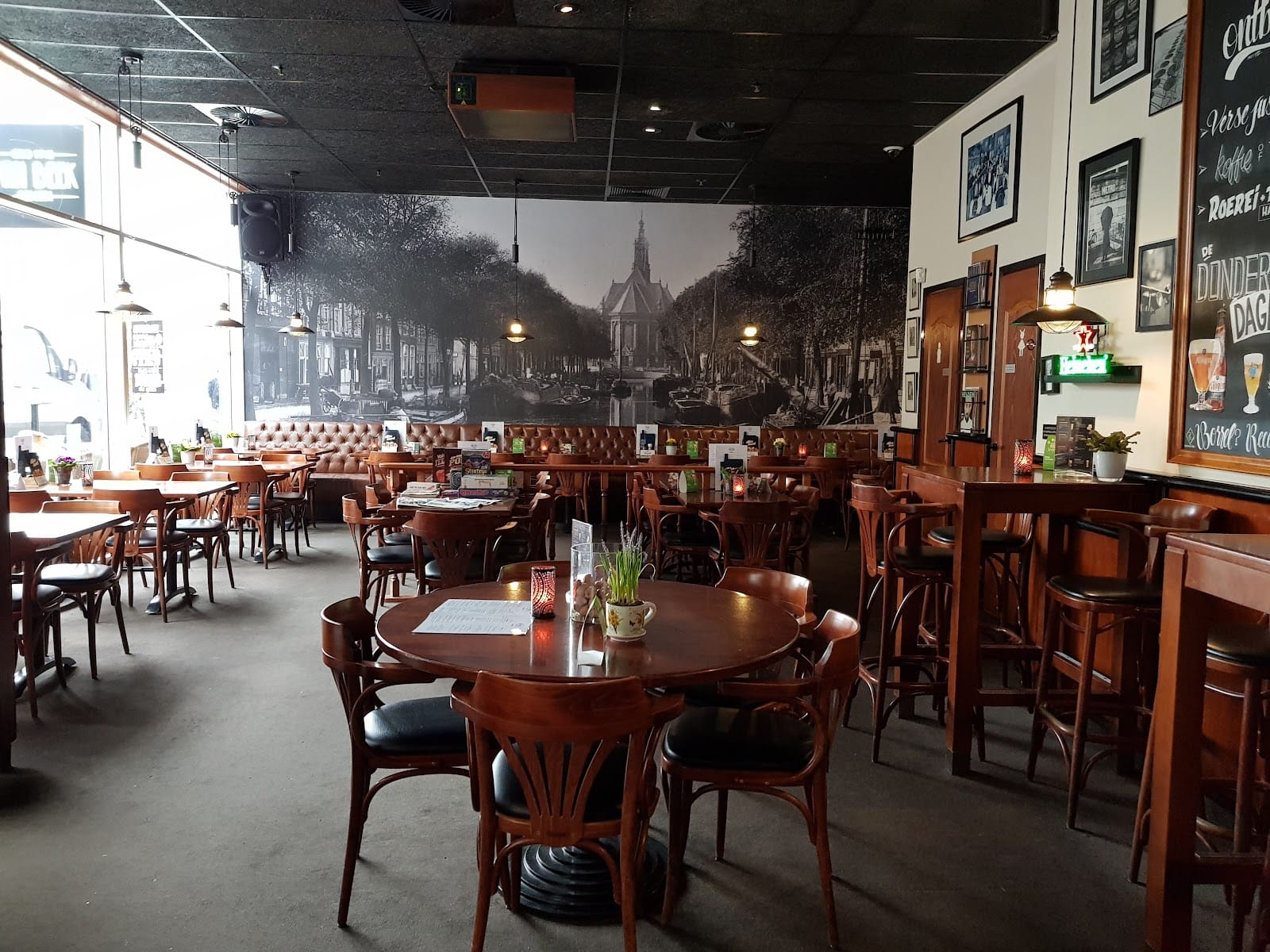 Café van Beek