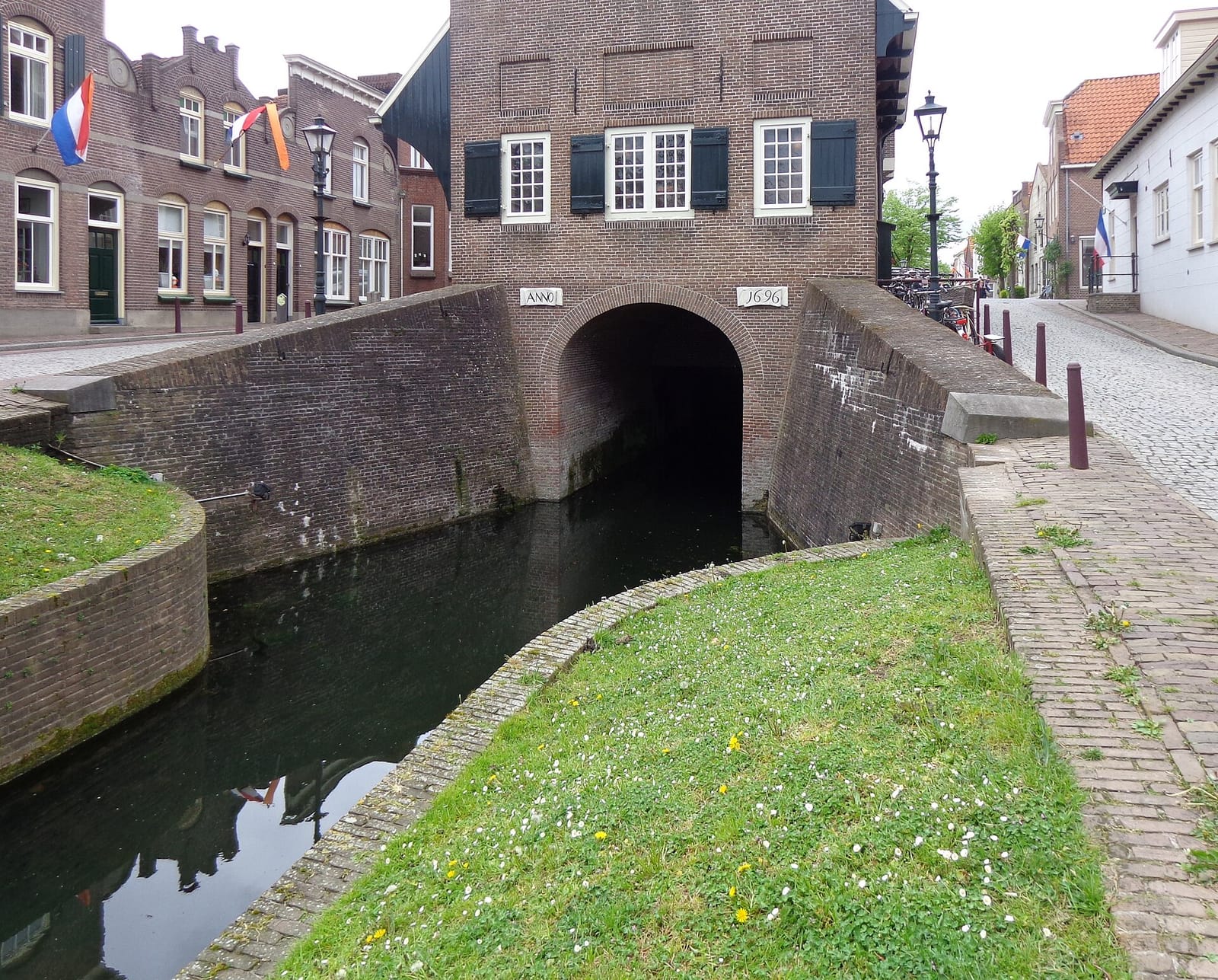 Eetcafé de Dam photo 3