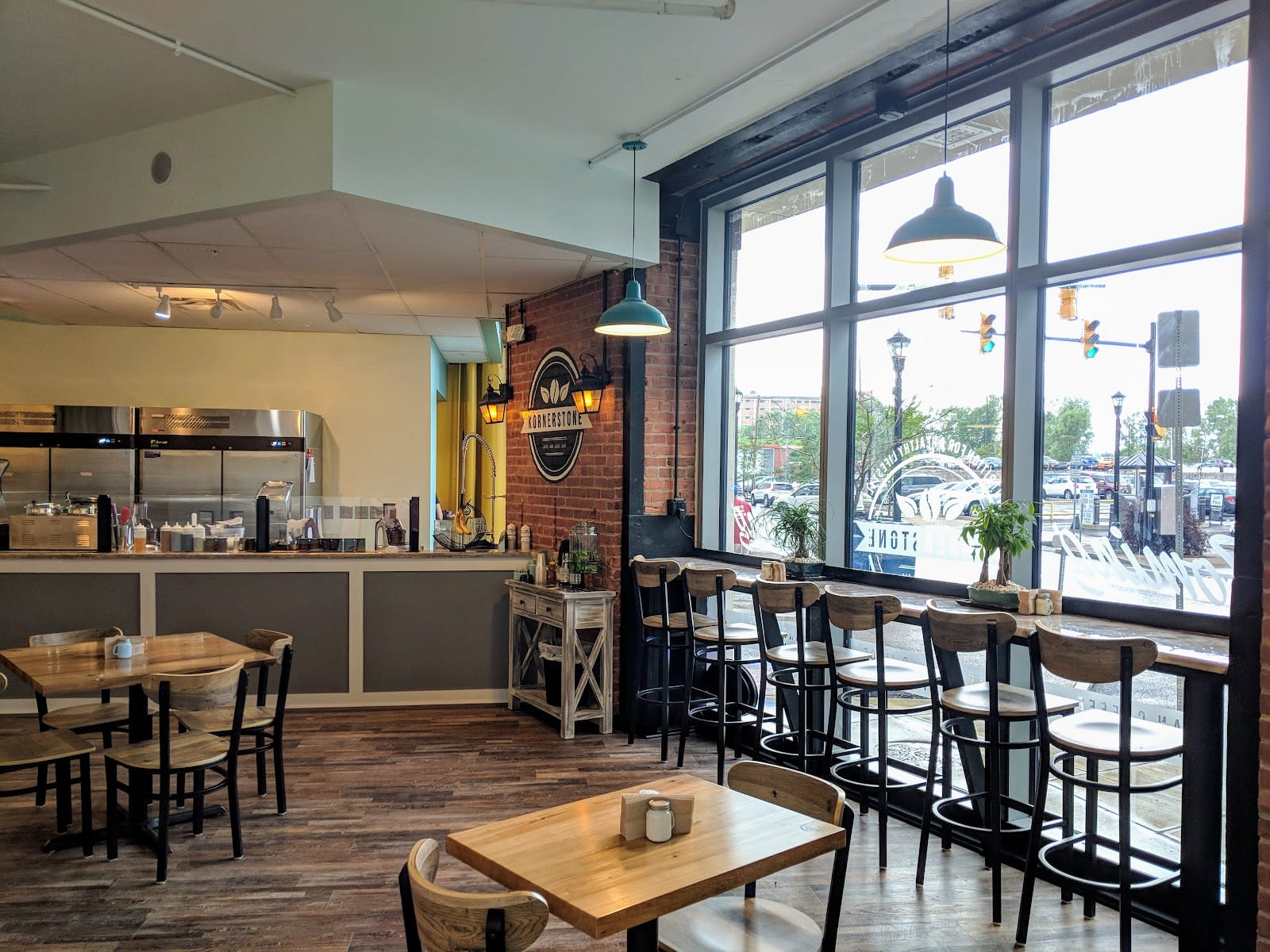 Kornerstone Cafe & Juice Bar