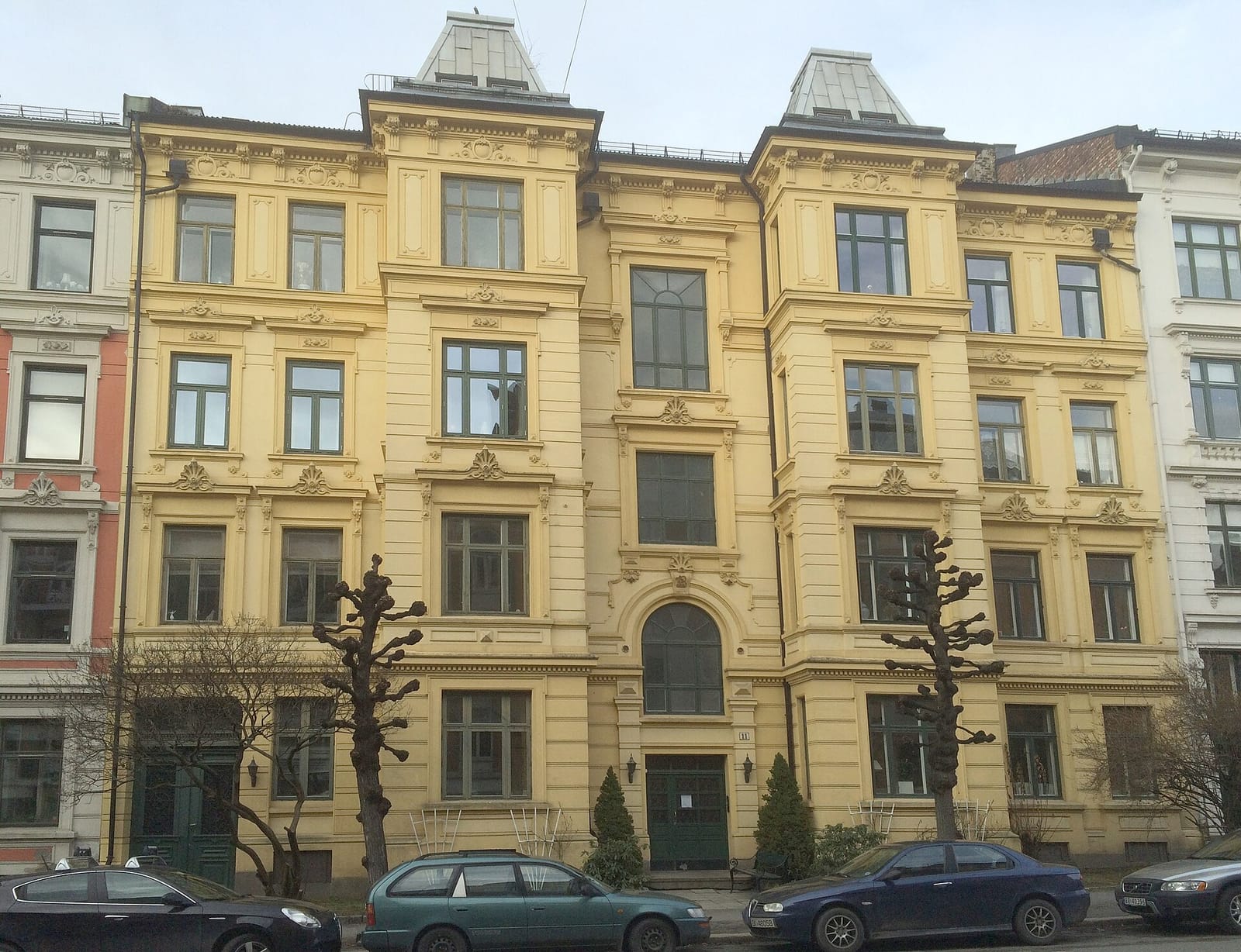 Oslo Raw