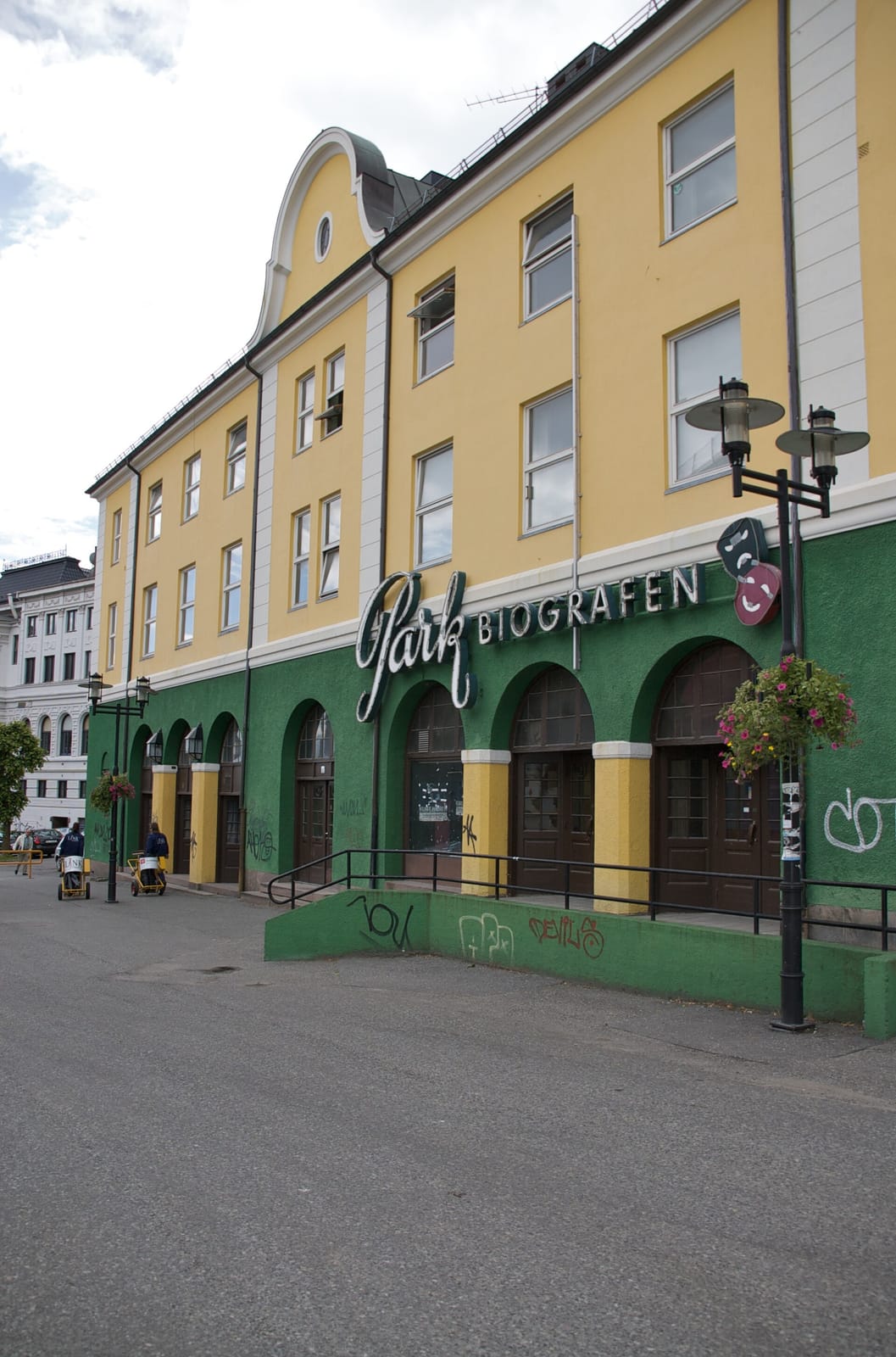Farstad & Co