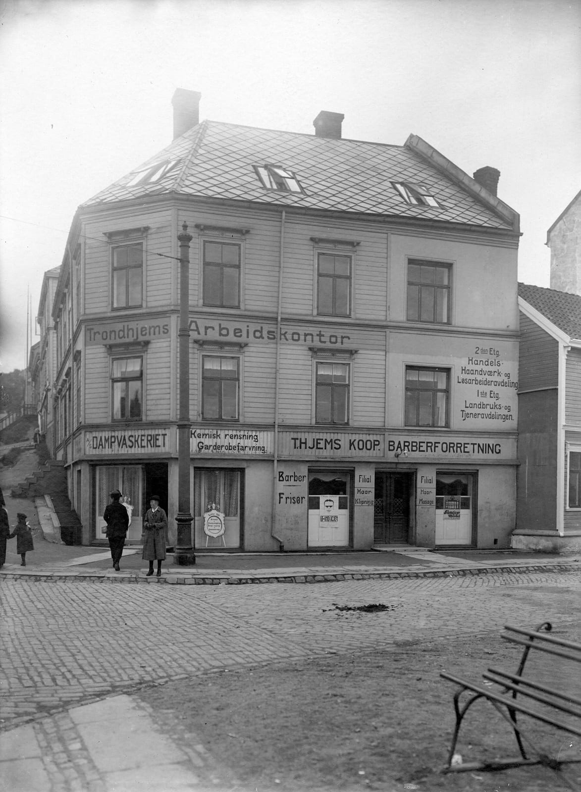 Dromedar Kaffebar - Bakke bru
