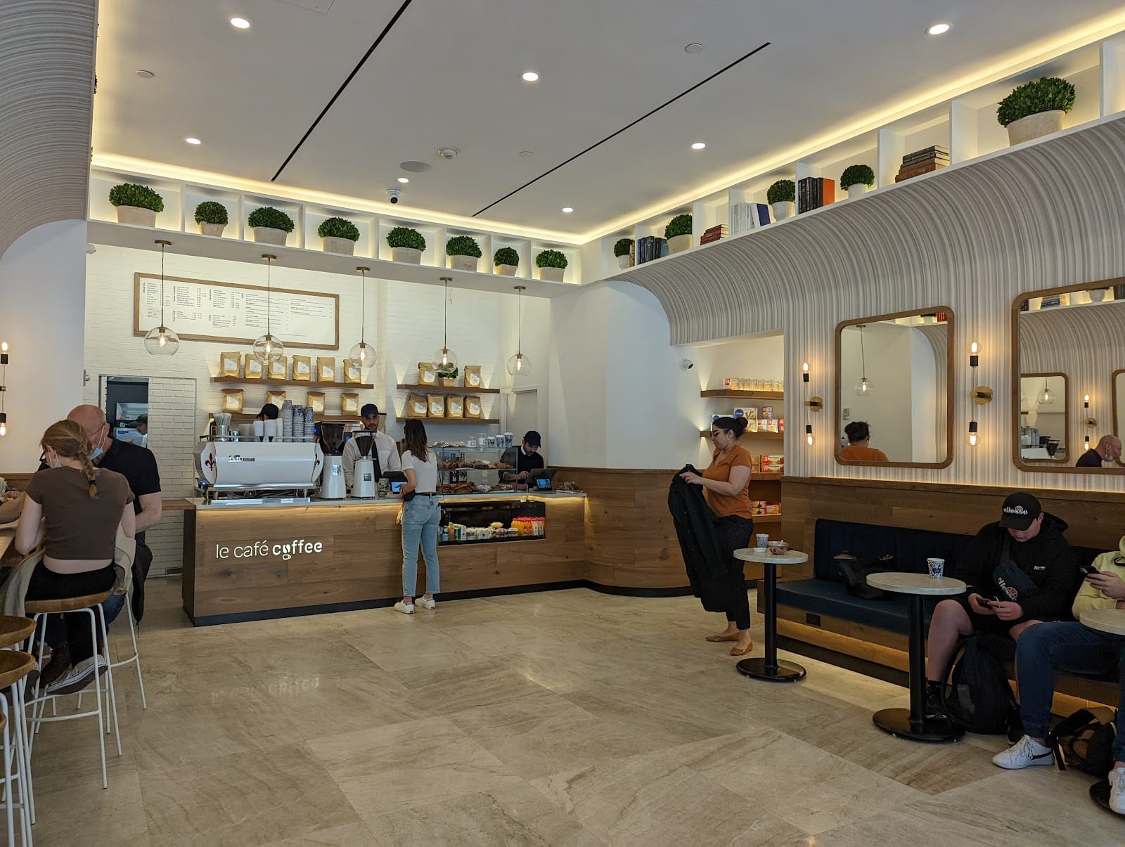 Le Cafe Coffee