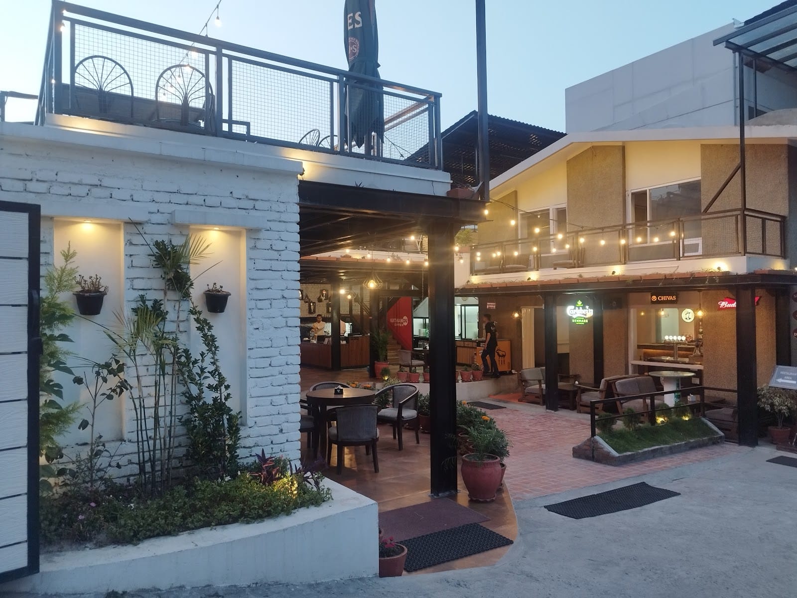 Entrance Cafe