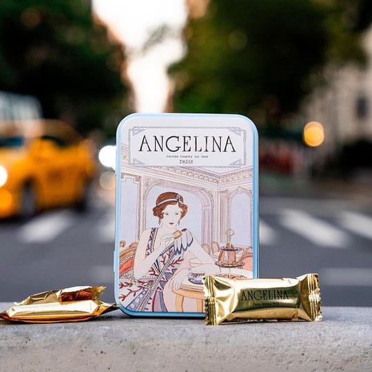 Angelina Paris photo 3