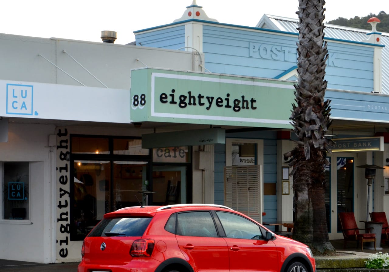 Eightyeight Cafe