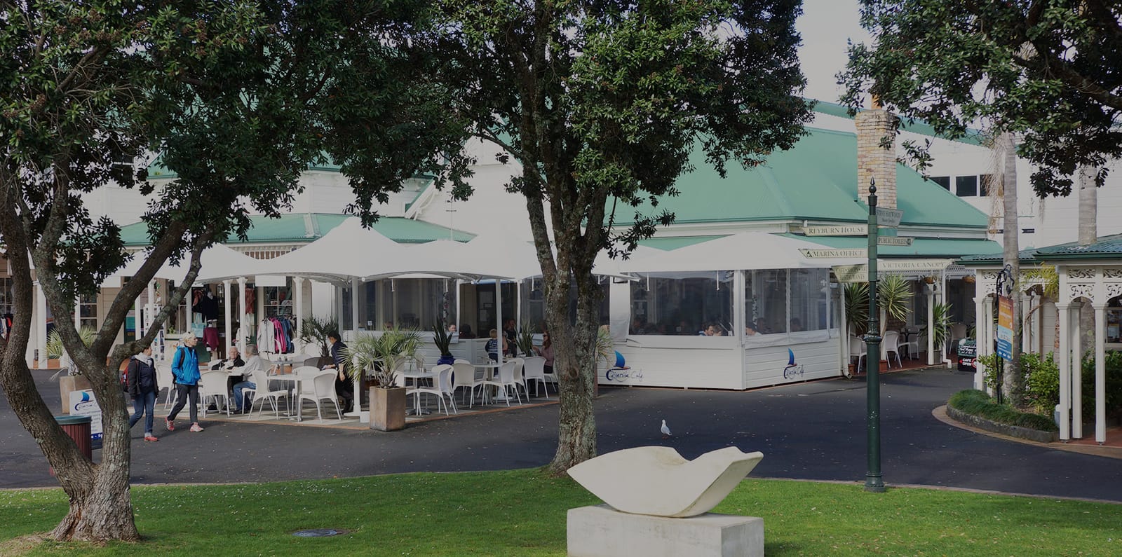 Riverside Cafe