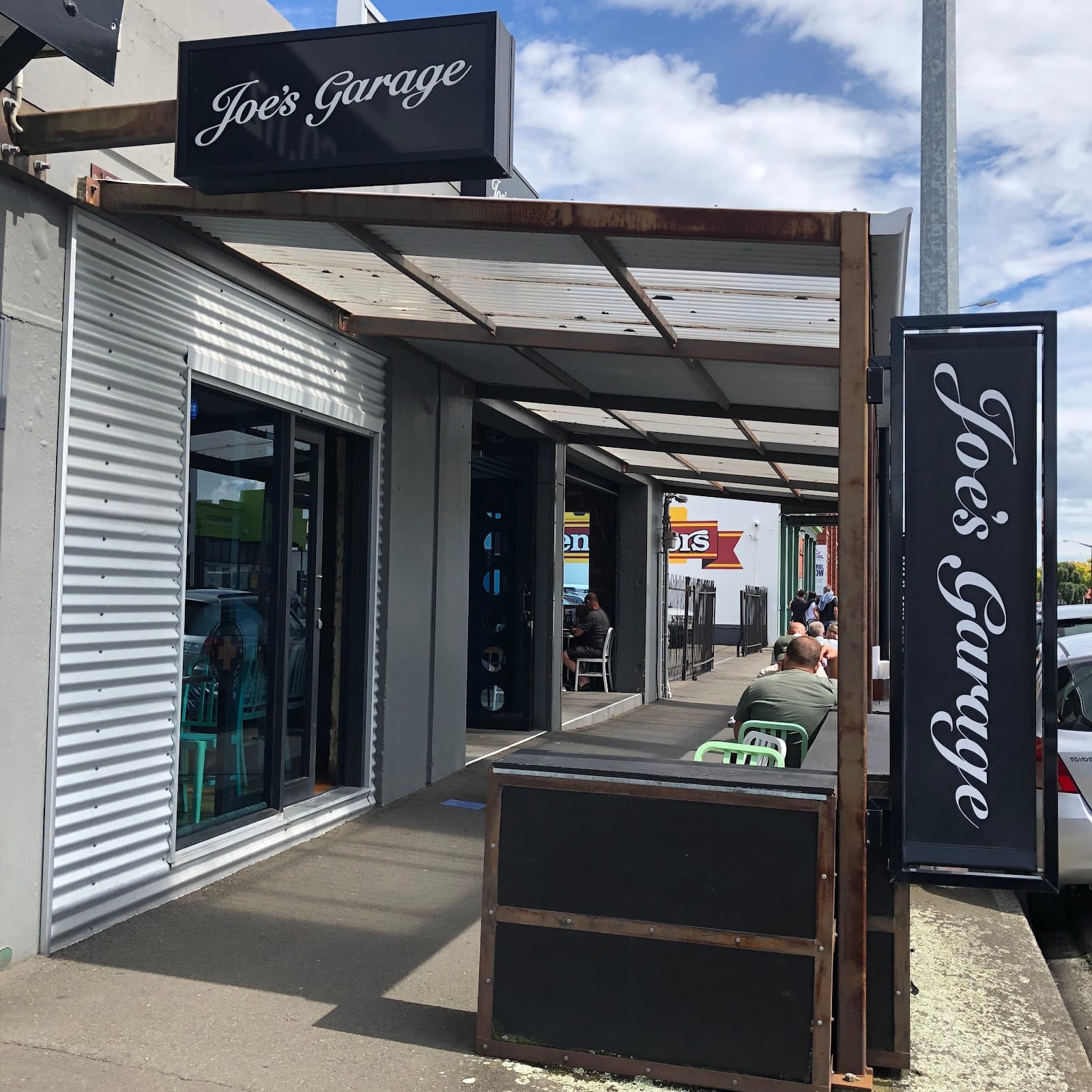 Joe's Garage
