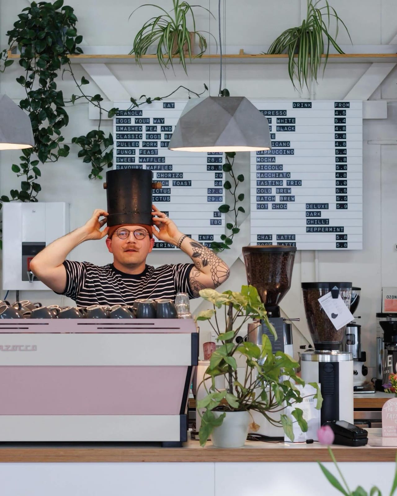 Victus Coffee & Eatery photo 6